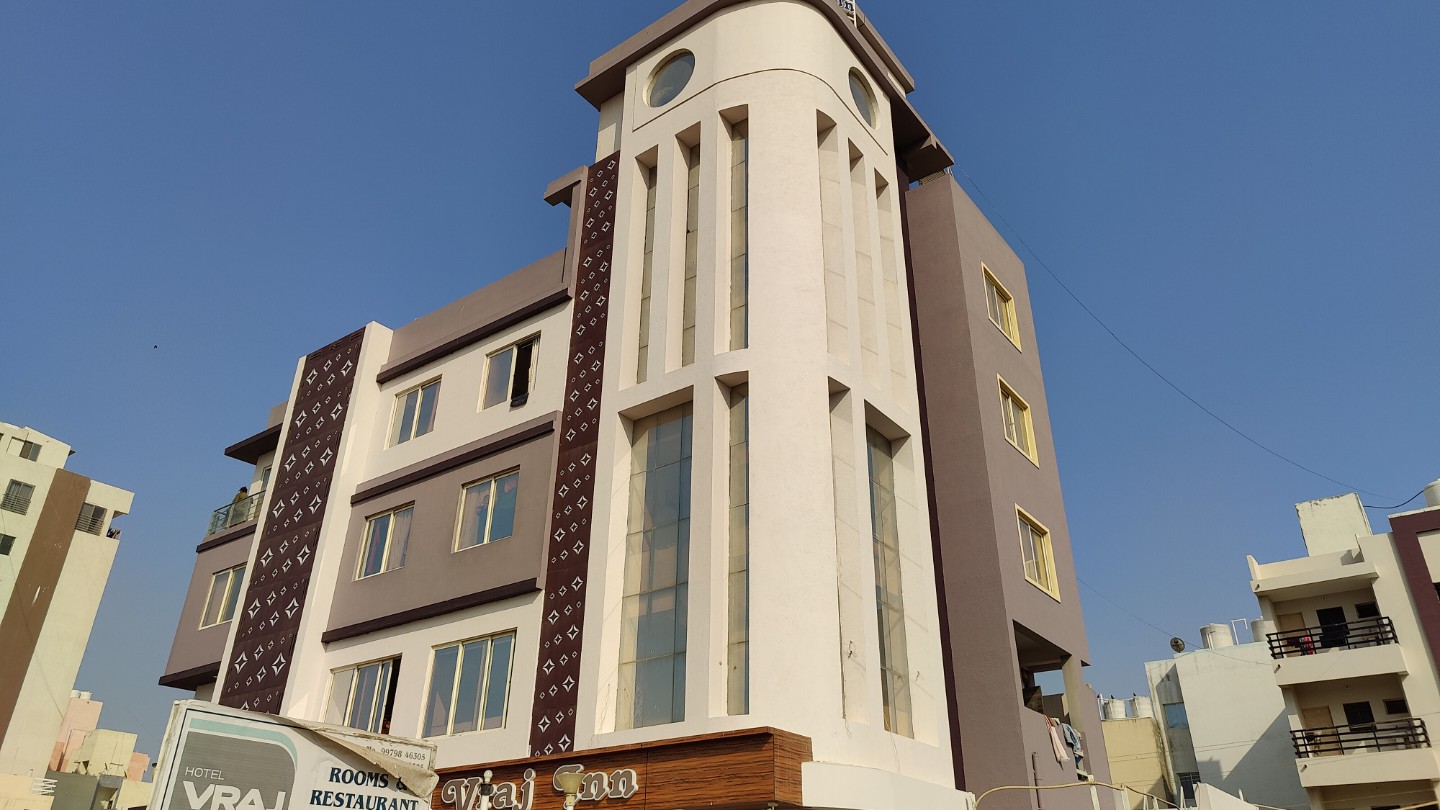 Vraj Inn