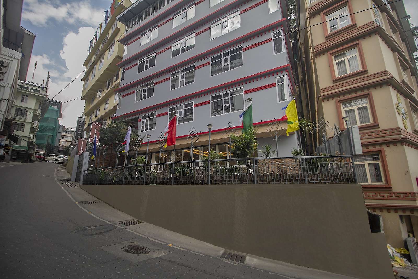 Hotel Tibet Gallery