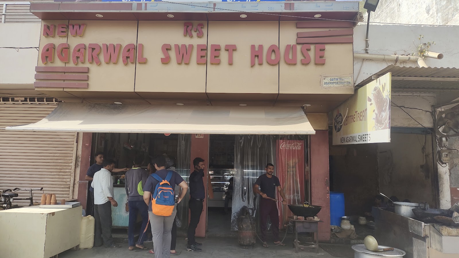 New Agrawal Sweet House