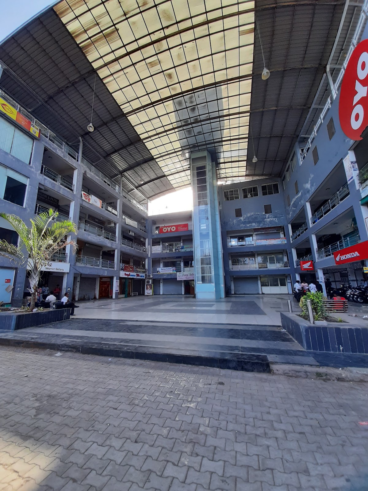 Hotel The Grand Pritam