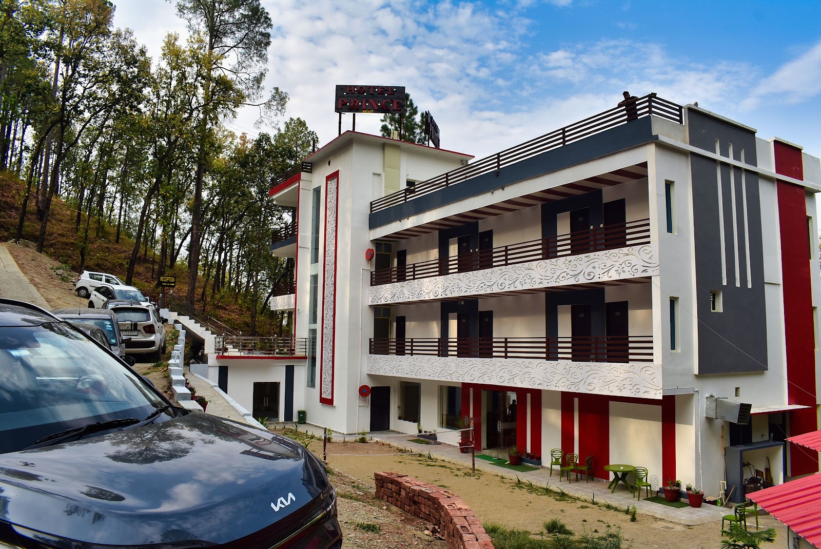 Hotel Prince Valley