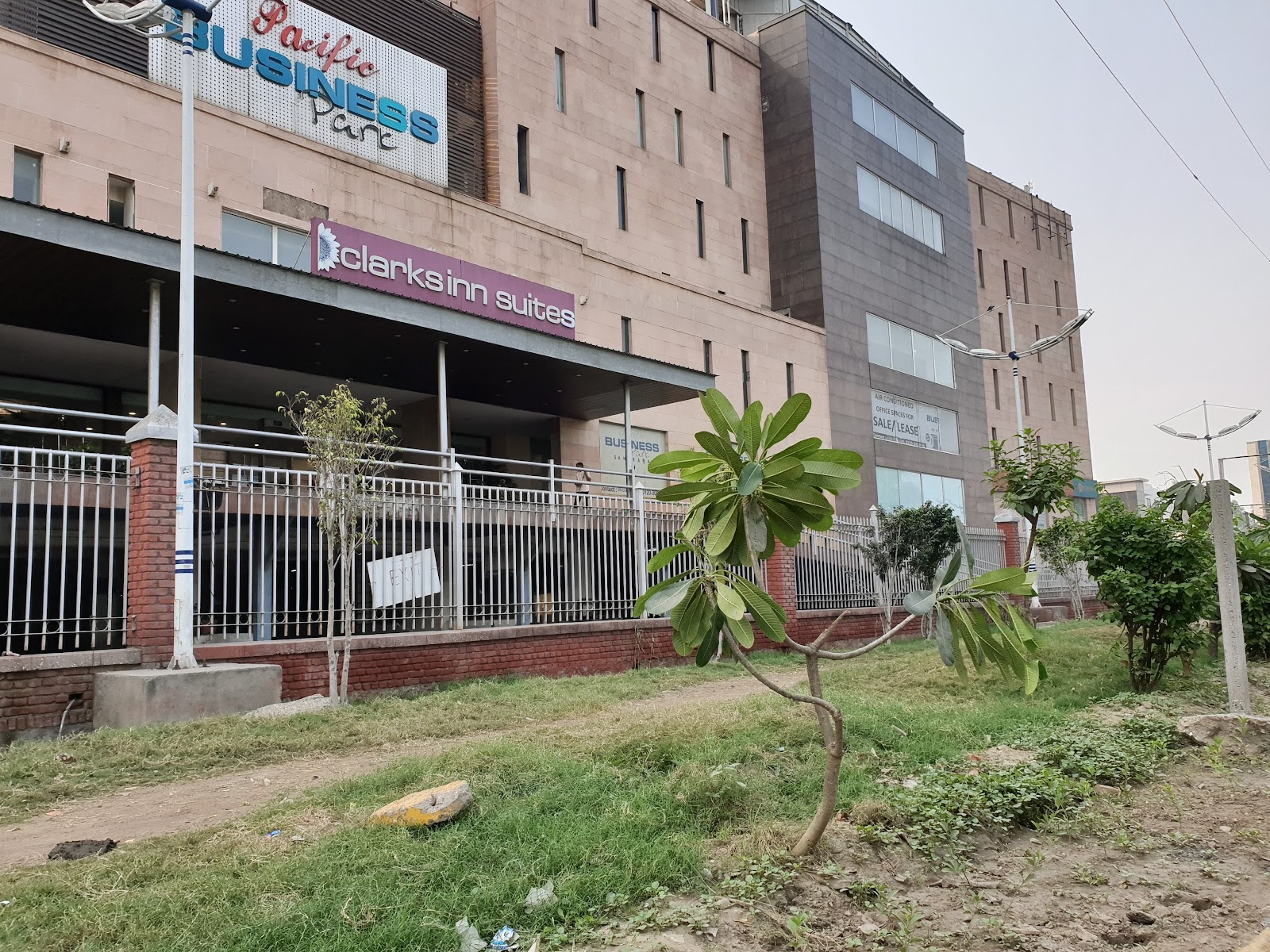 Clarks Inn Kaushambi