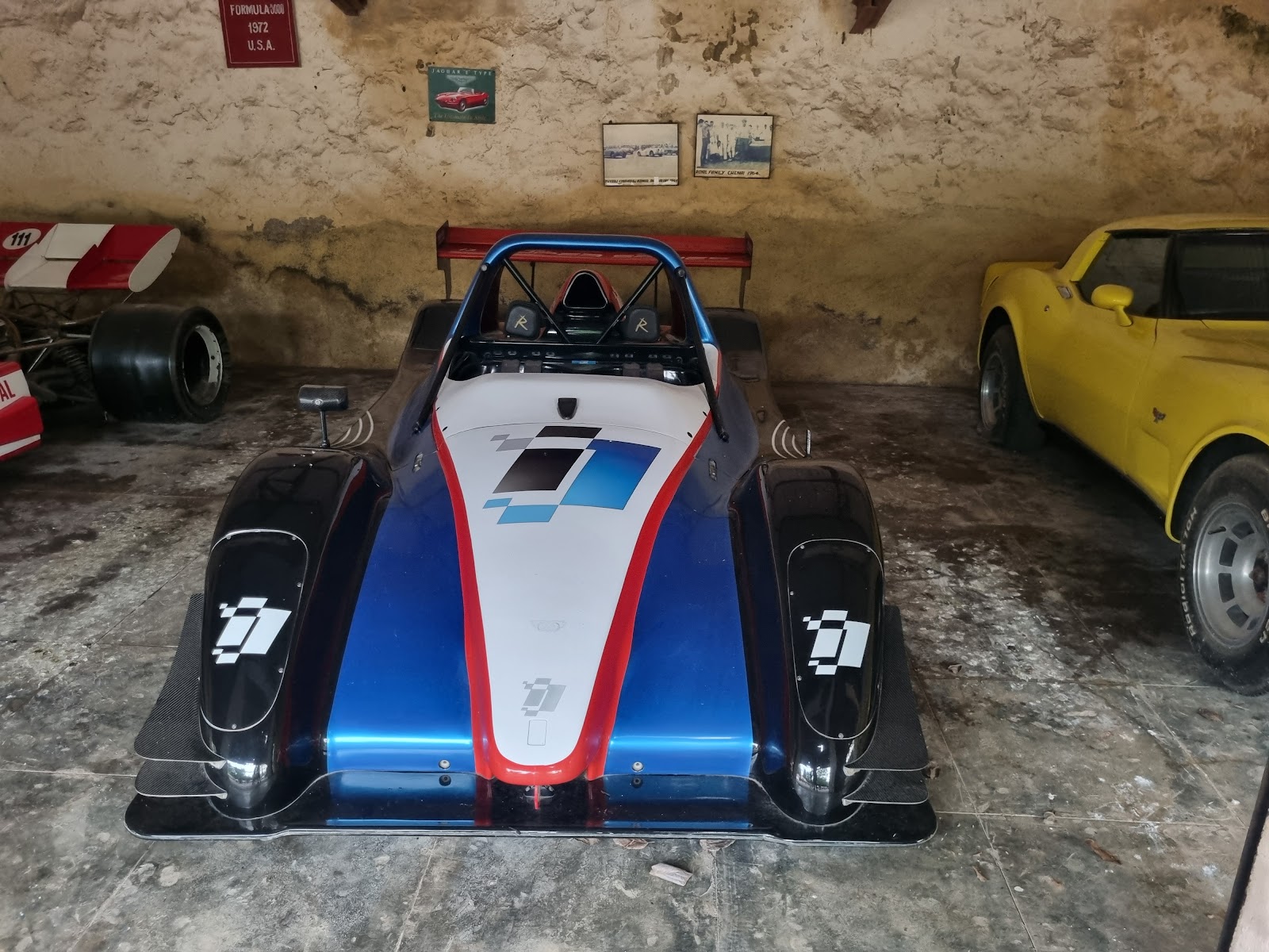Royal Vintage And Classic Car Collection