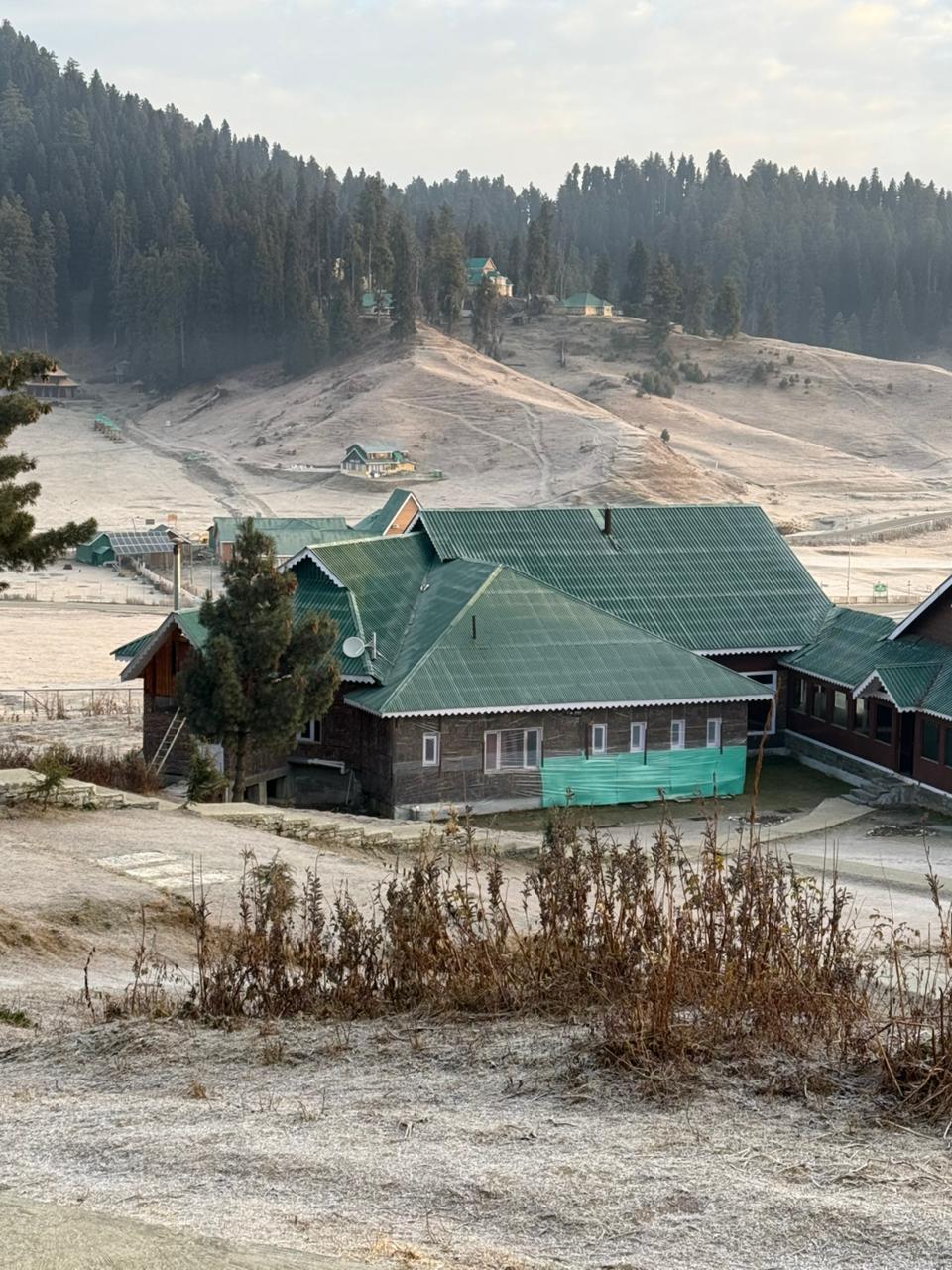 Hotel Nedou's