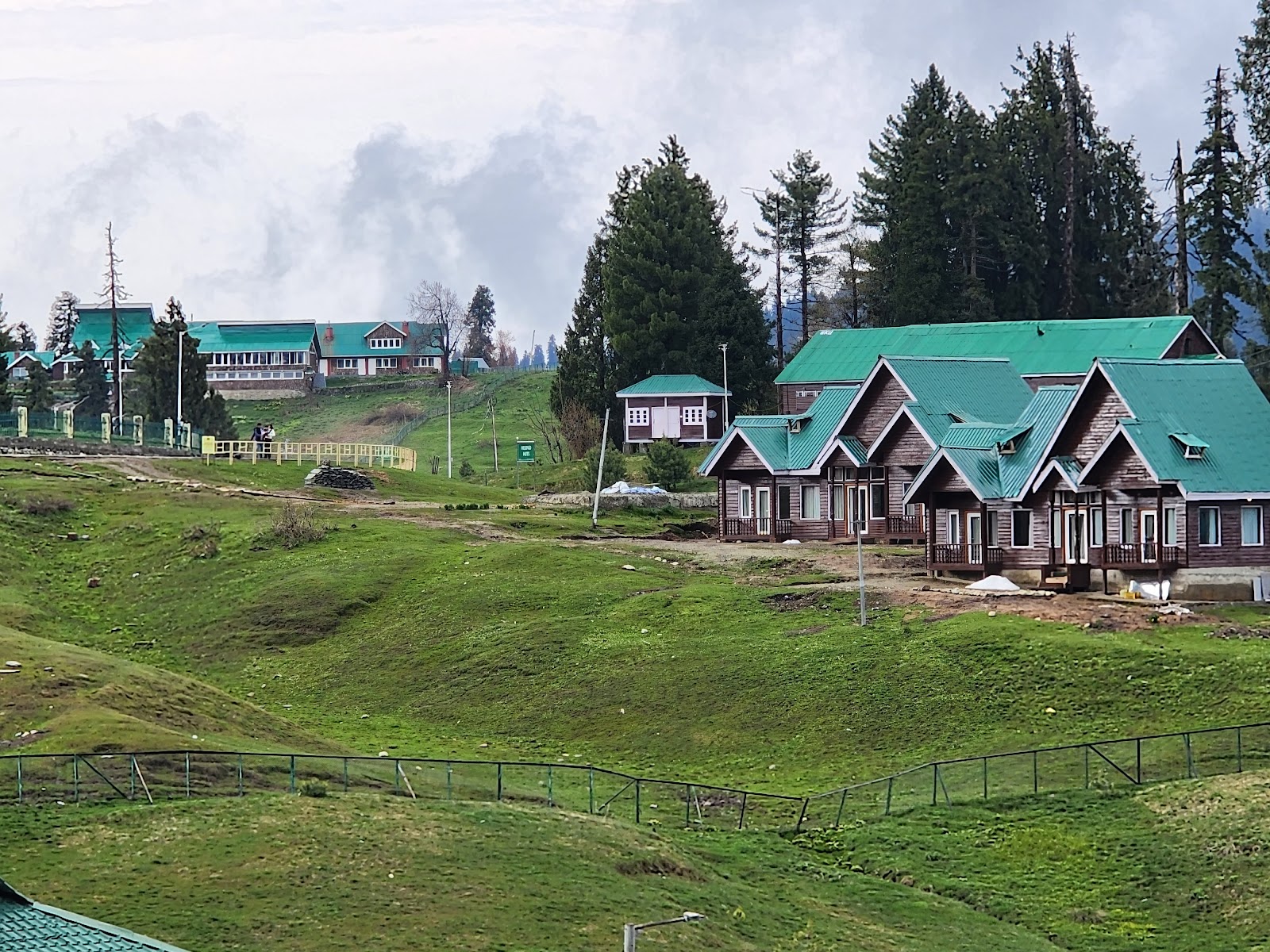 Hotel Hilltop