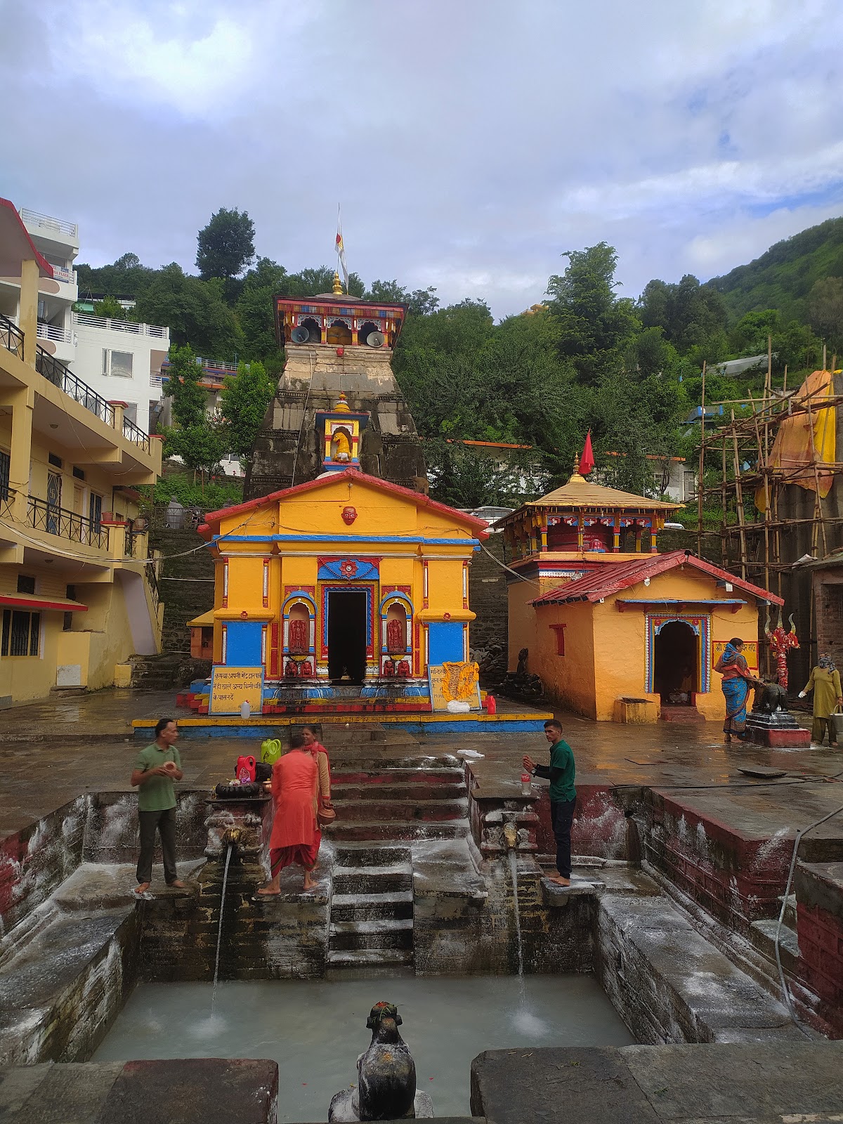 Manikarnika Kund