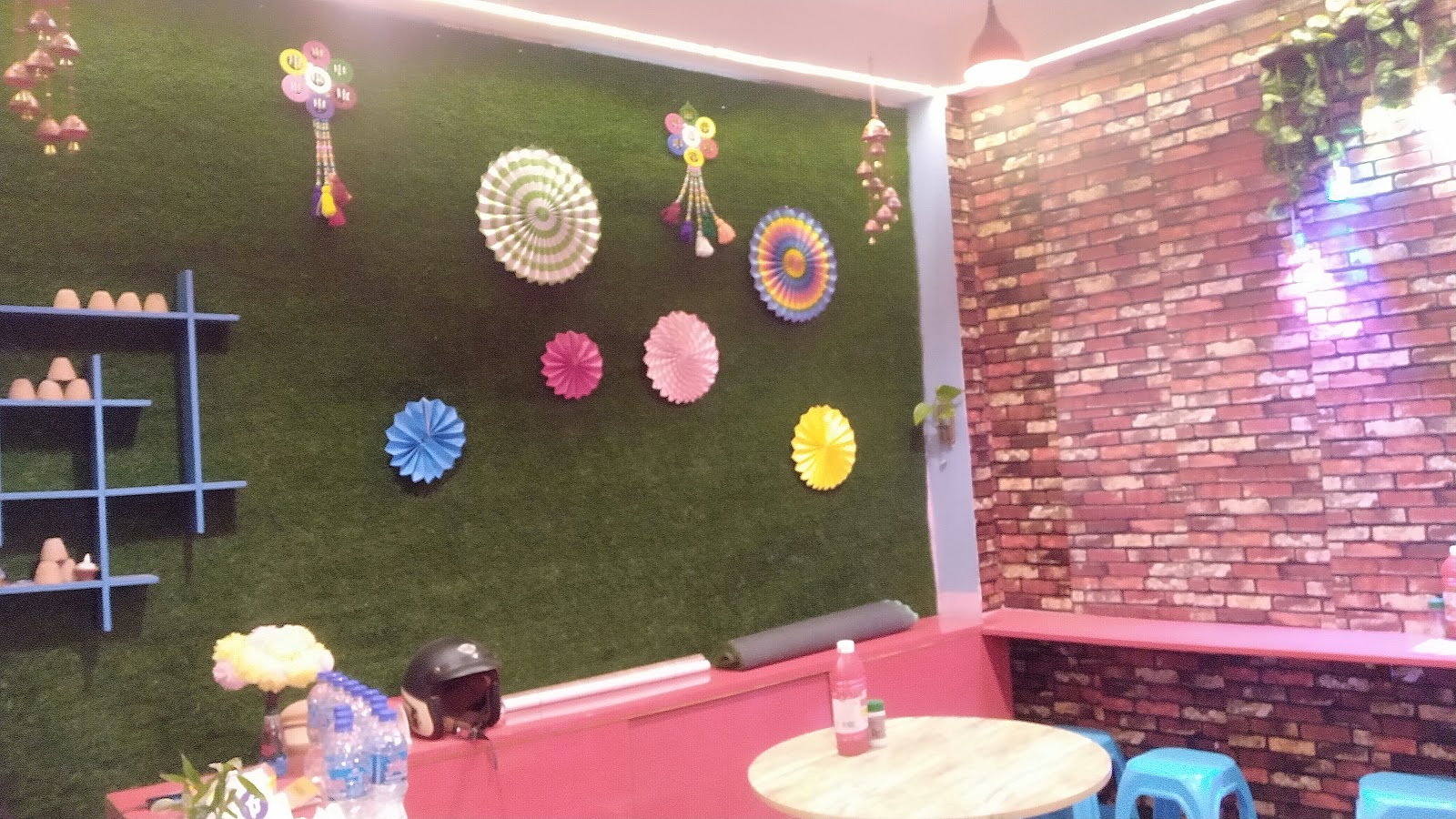 Hills Restaurant