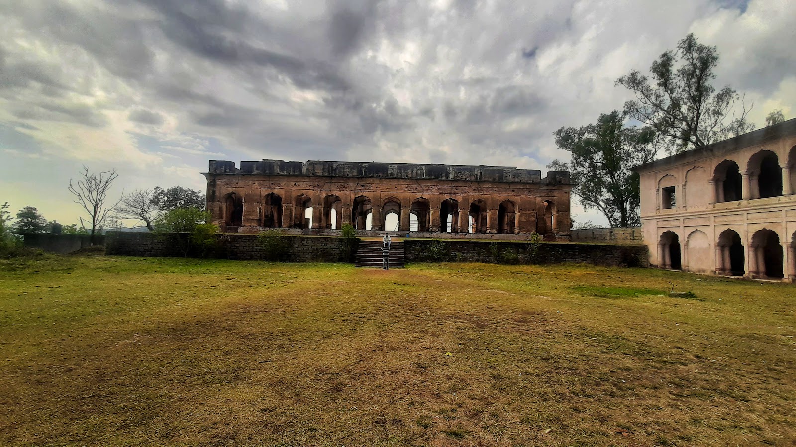 The Sujanpur Tira fort