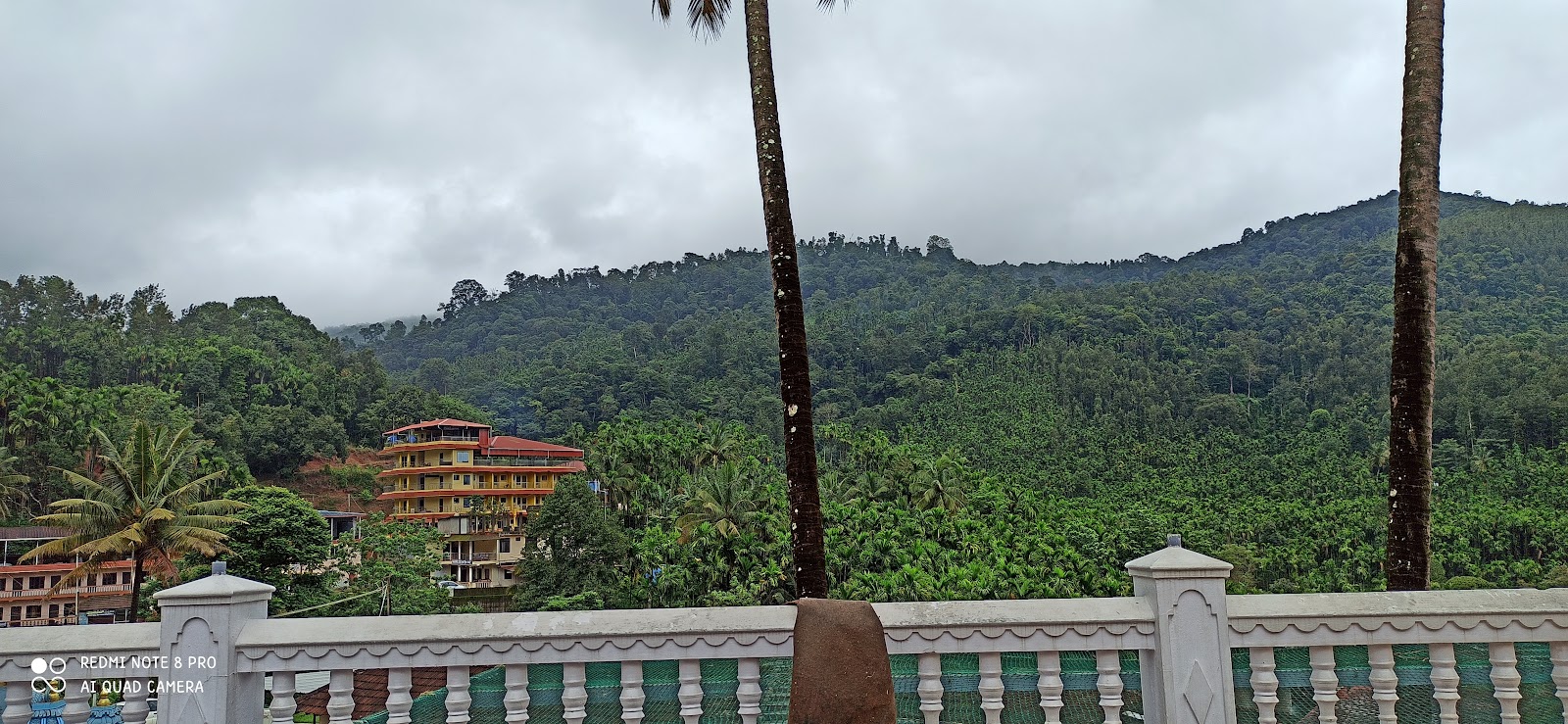 Annapoorna Lodge