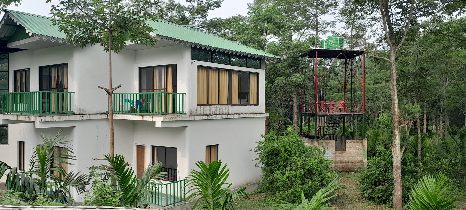 JALDAPARA ARANYAK RESORT (SISHAMARA)