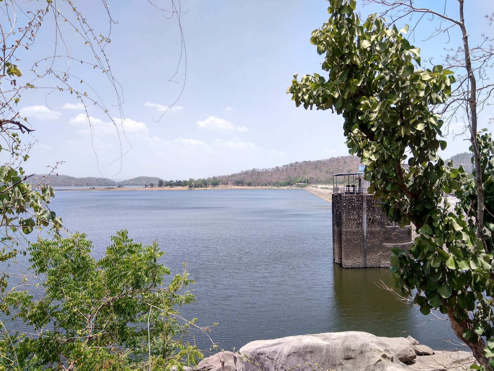 Sukhi dam