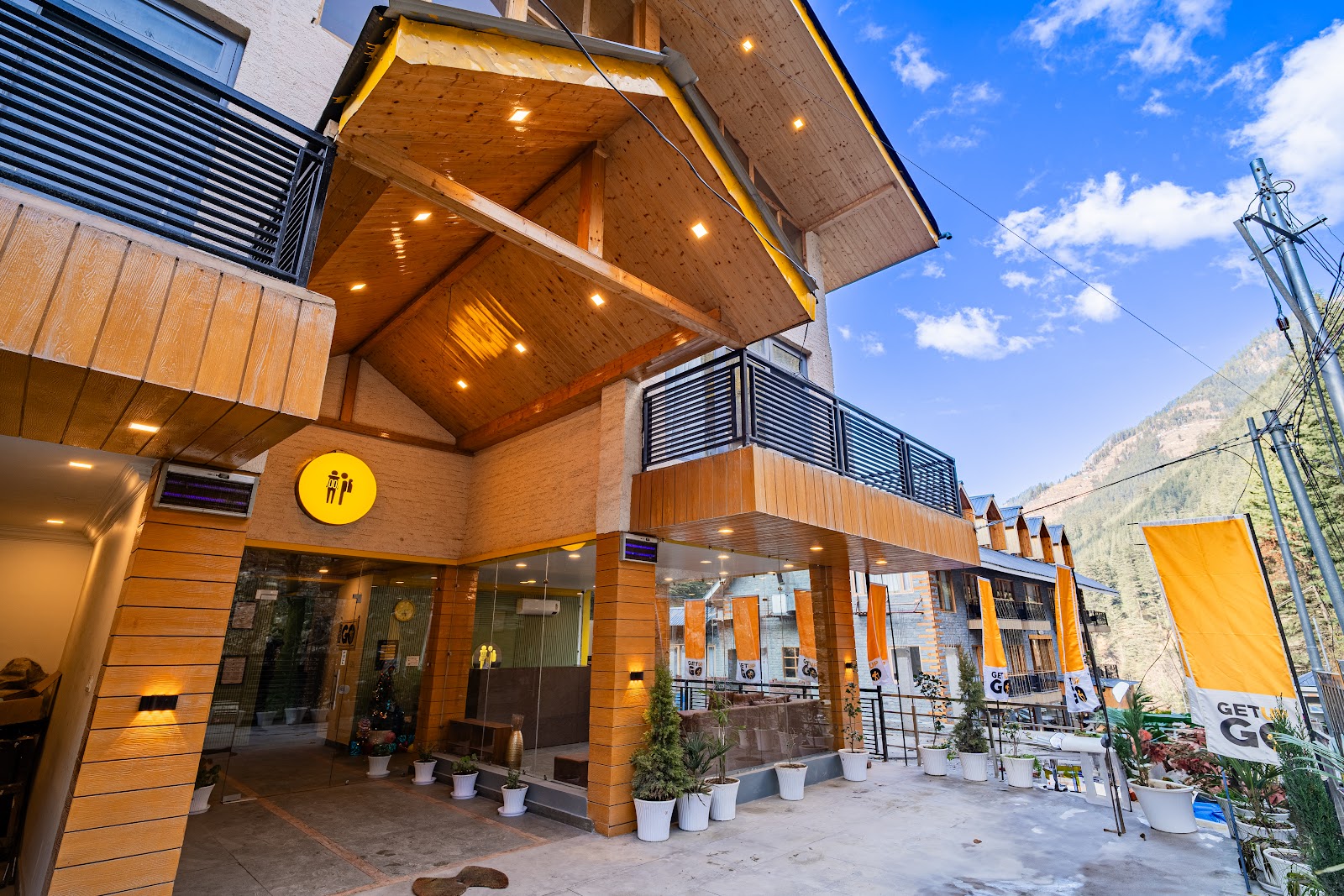 The Hosteller Jibhi