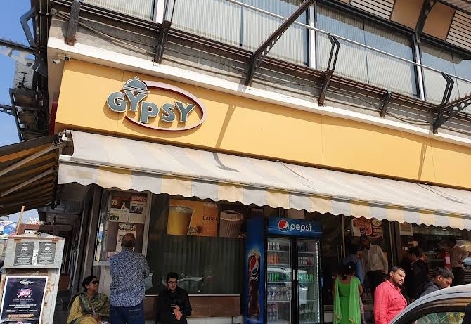 Gypsy Vegetarian Restaurant