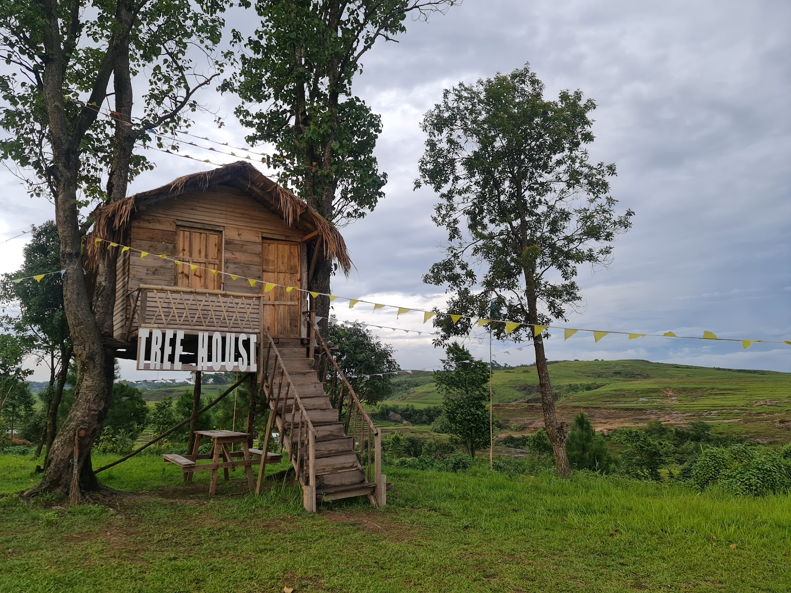 THE LOOMKYNTOOR RESORT