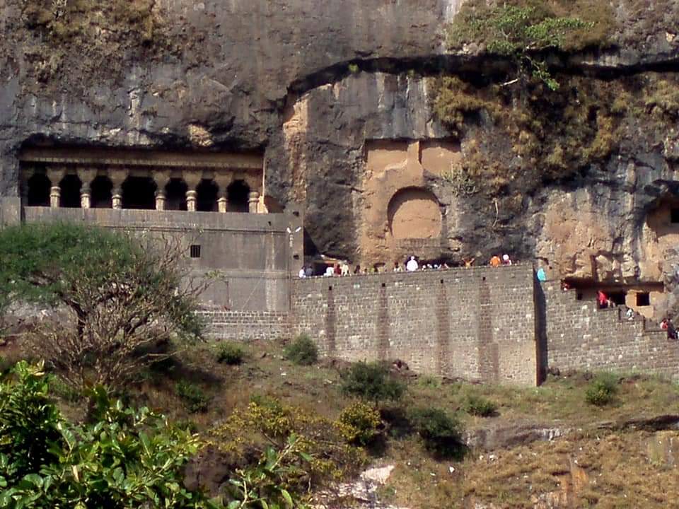 Lenyadri Caves