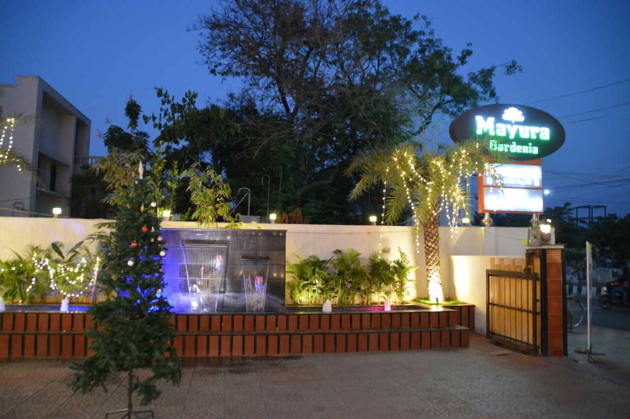 Mayura Gardenia