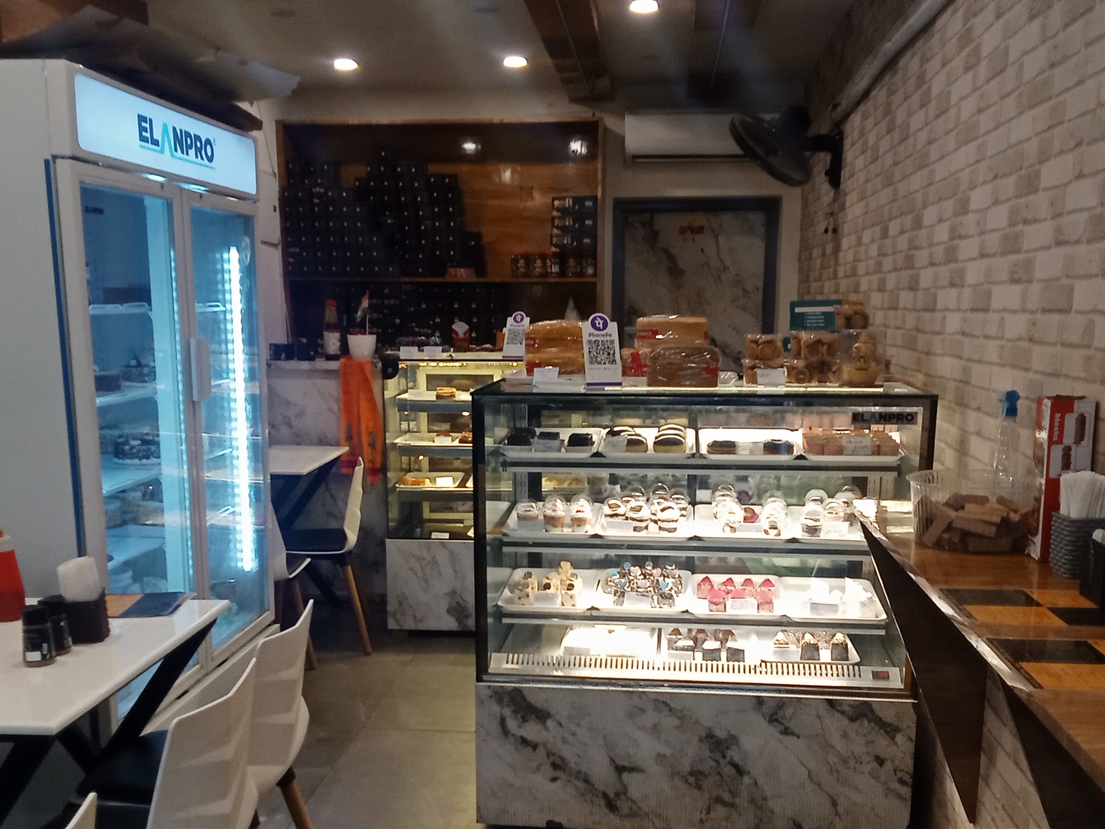 Baker's Pride | Cakes | Pastries | Desserts | Best Baker in Kakinada