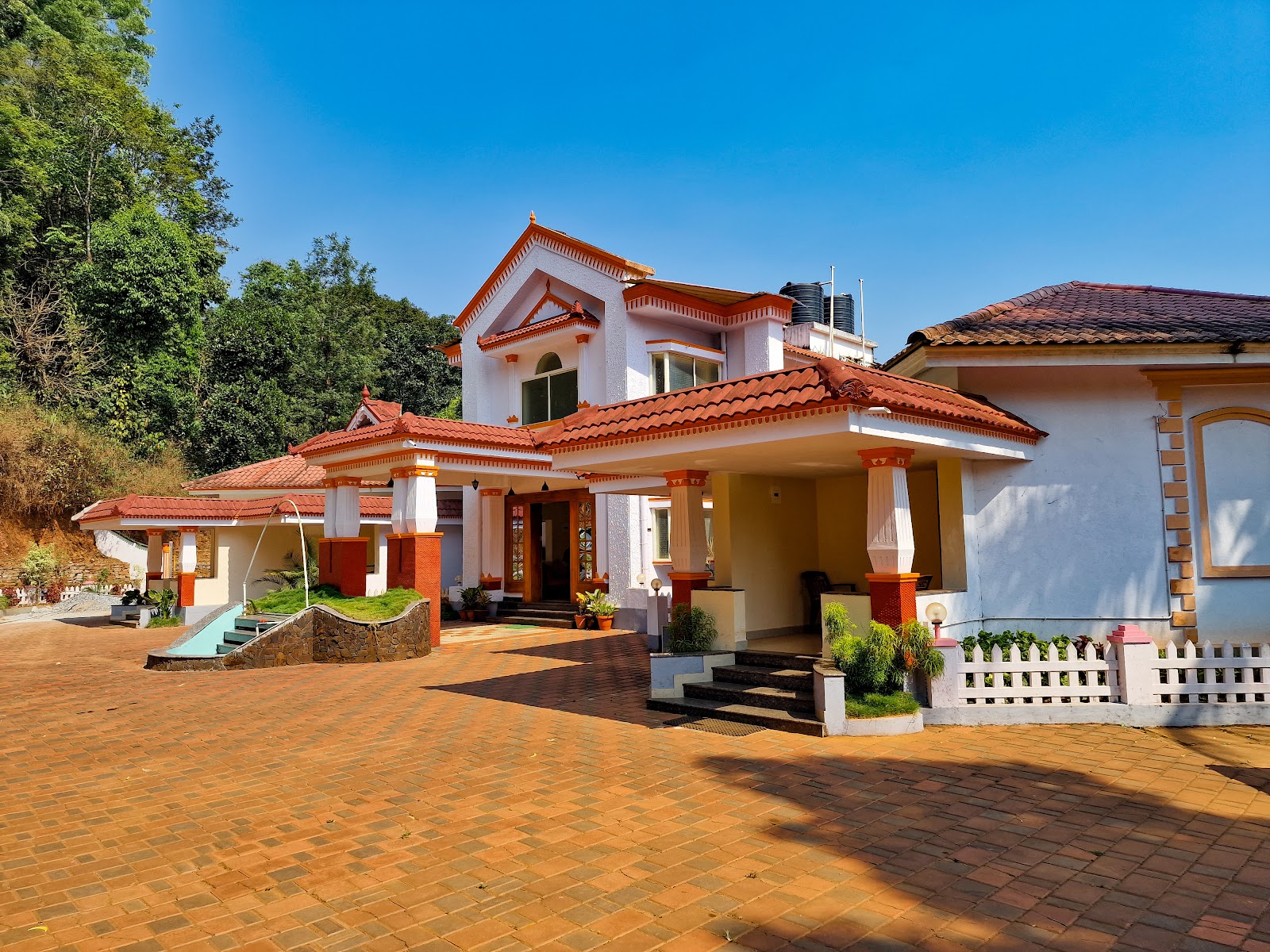 Silent Valley Resort