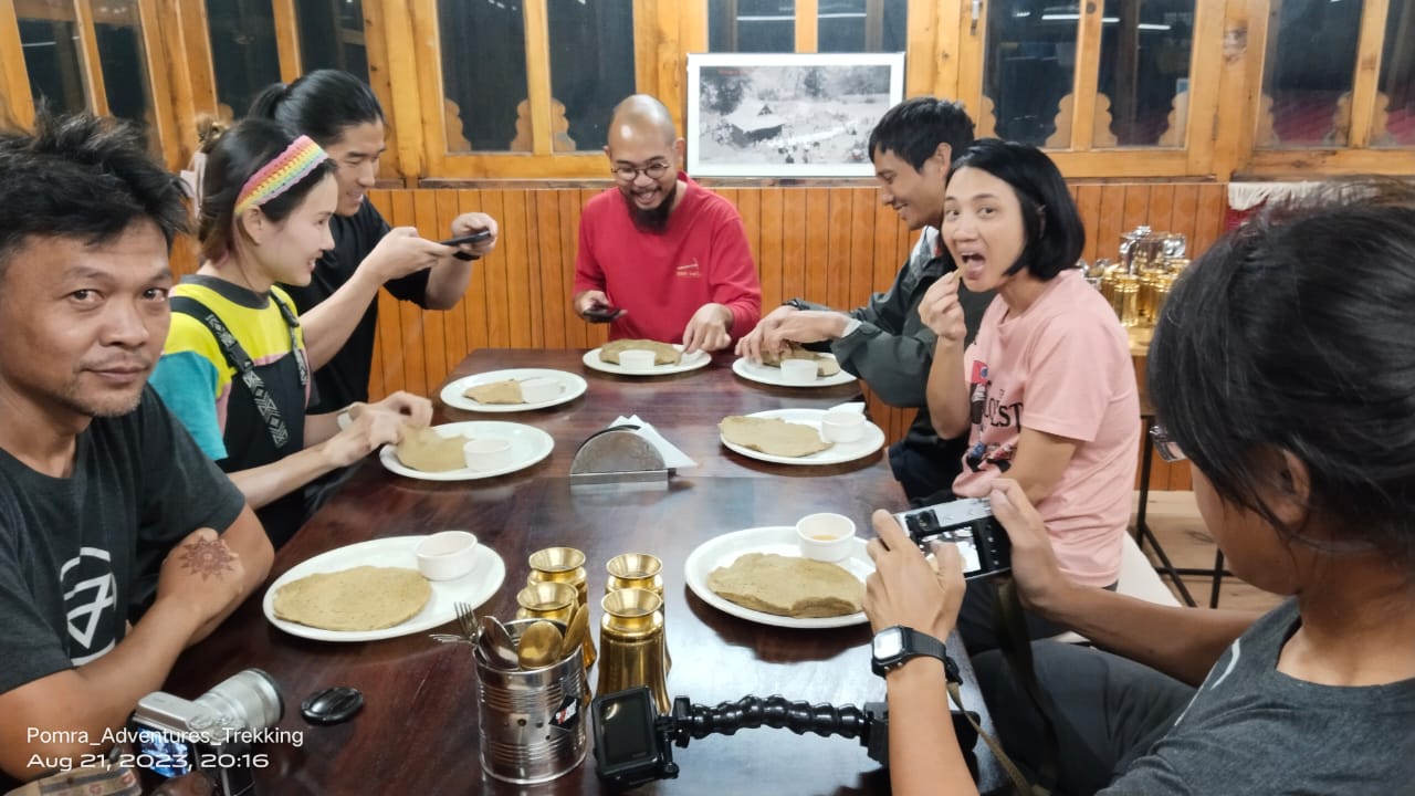 Manirang Cafe & Diner