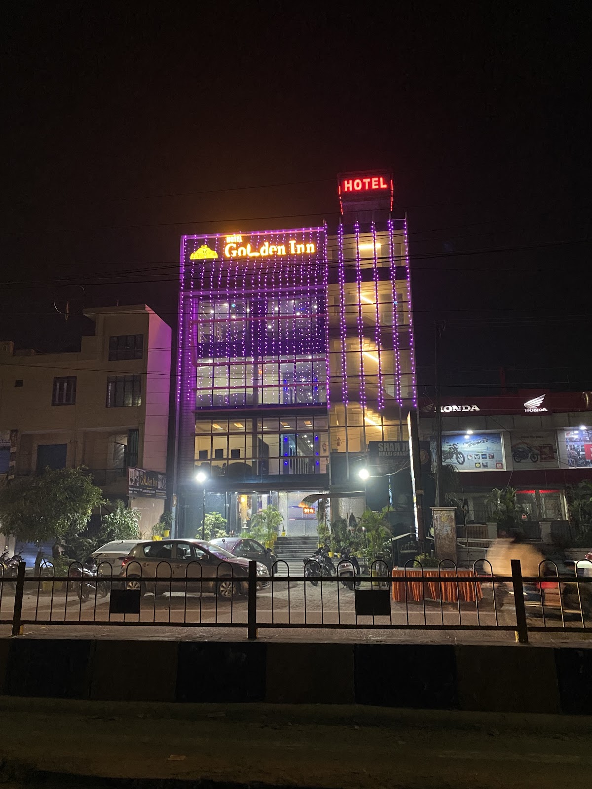 Hotel Golden Inn