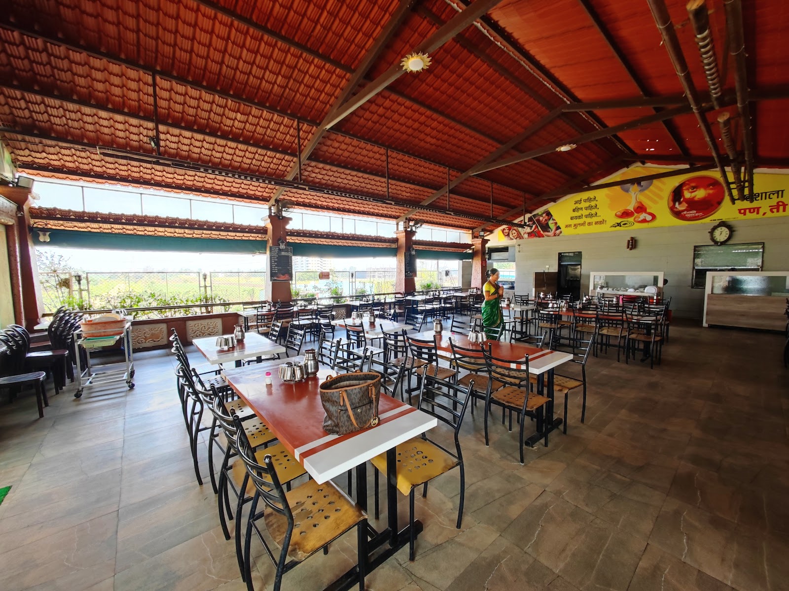 Hotel Shivraj Dhaba Karad