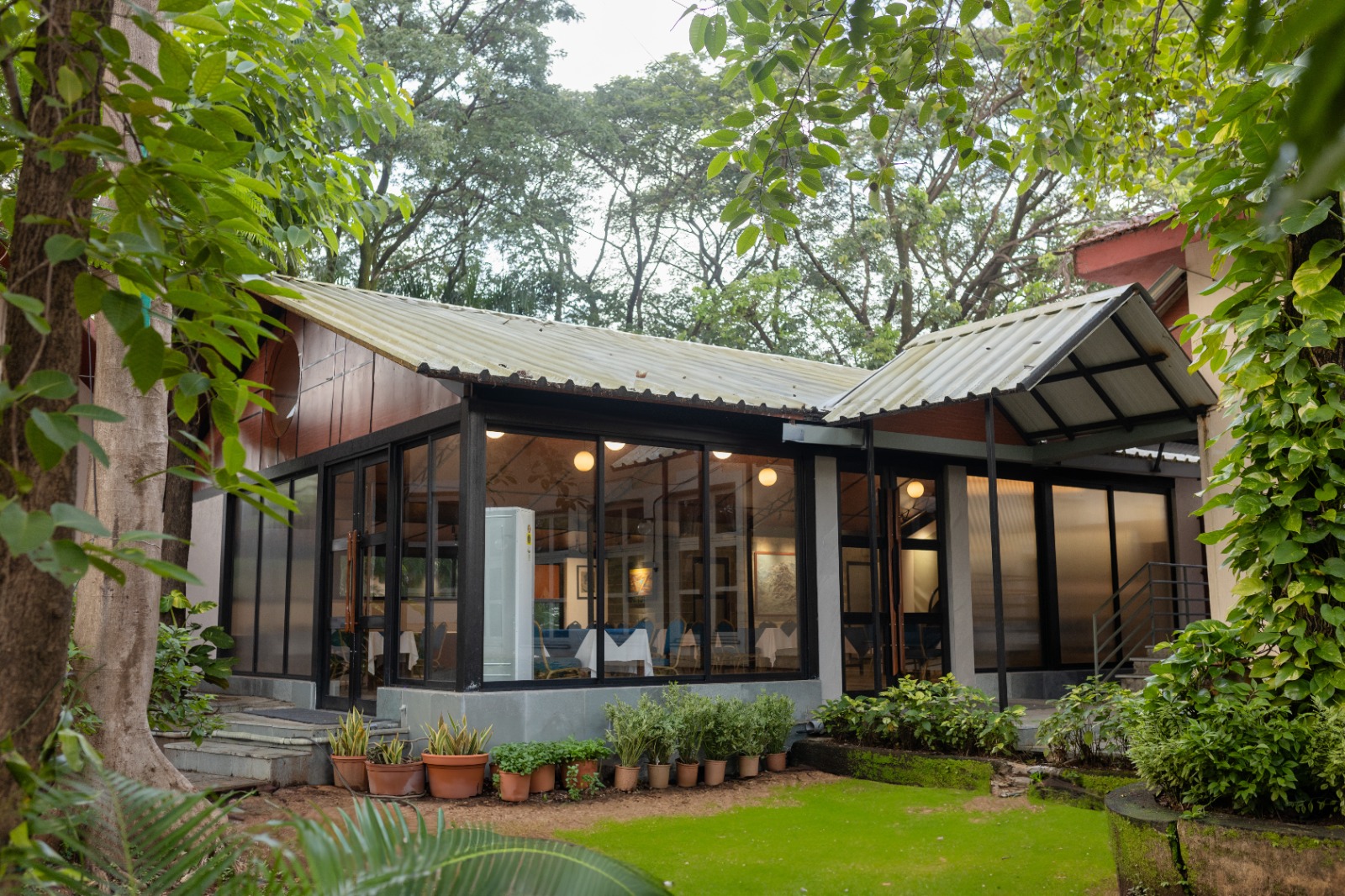 Modi's Resort-Karjat