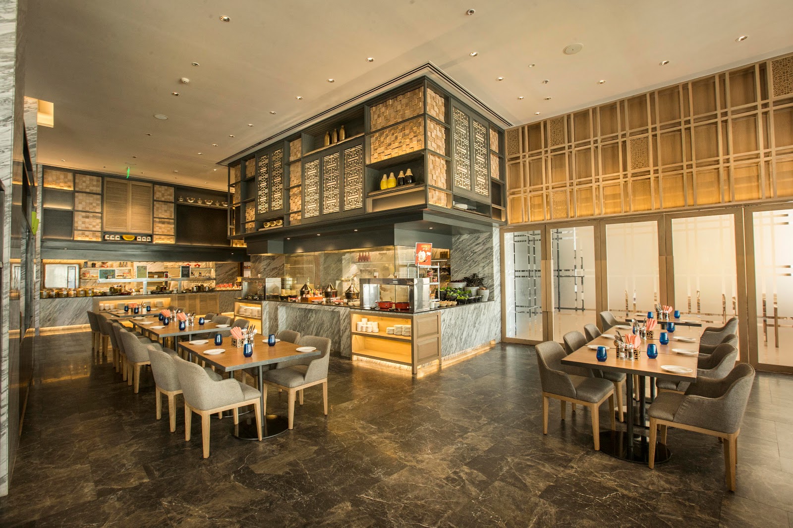 Lake View Cafe
