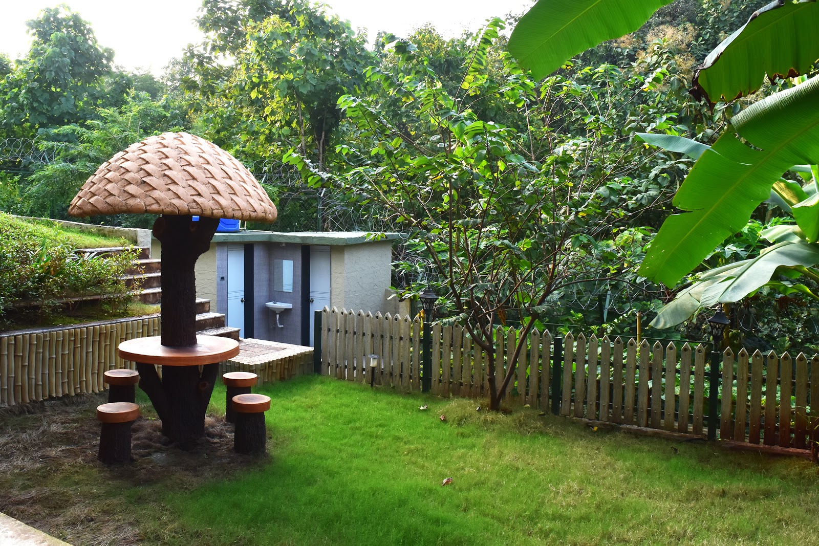 SaffronStays Bellini, Karjat