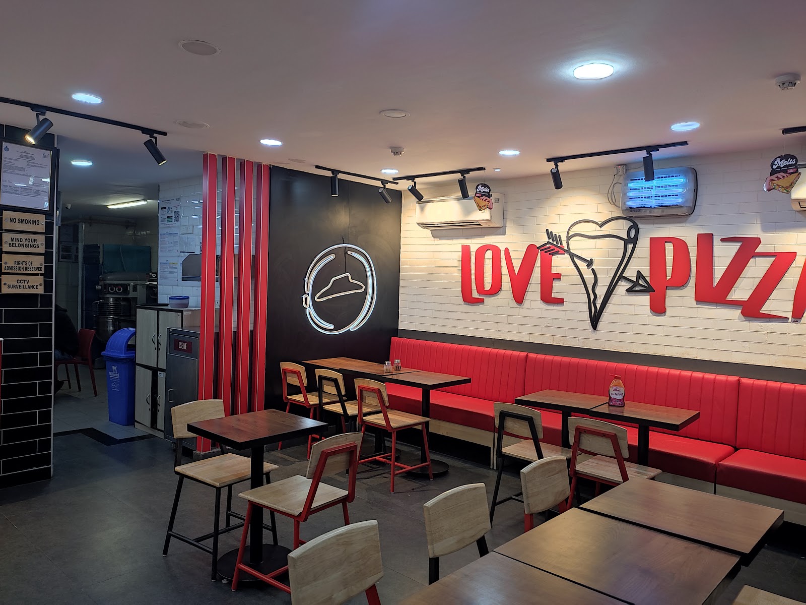 Pizza Hut | Neelkanth, Karnal