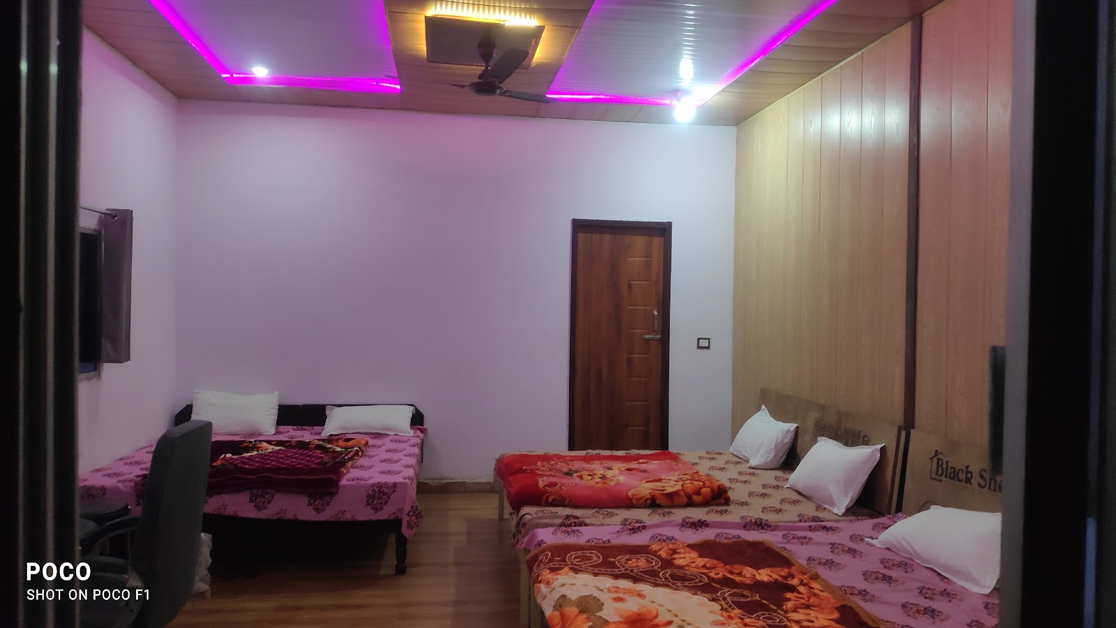 Hotel Trishul Inn