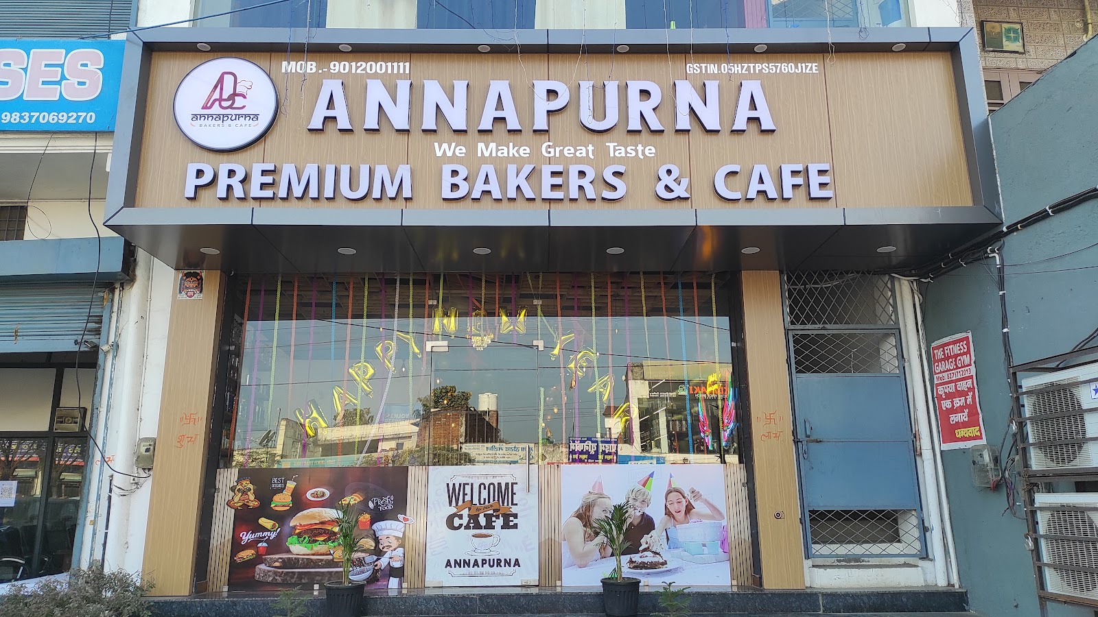 Annapurna Cafe