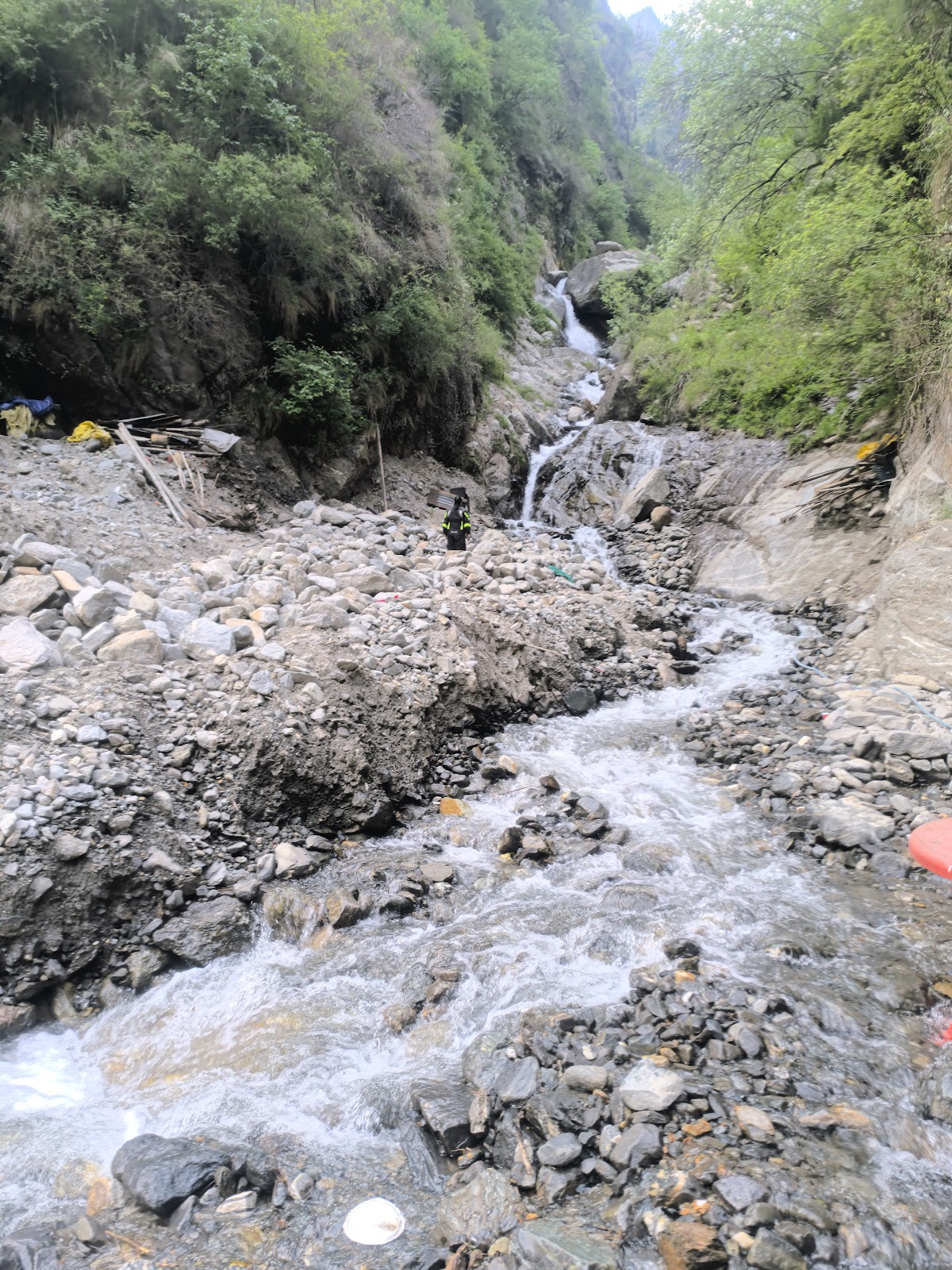 Barshaini Waterfall