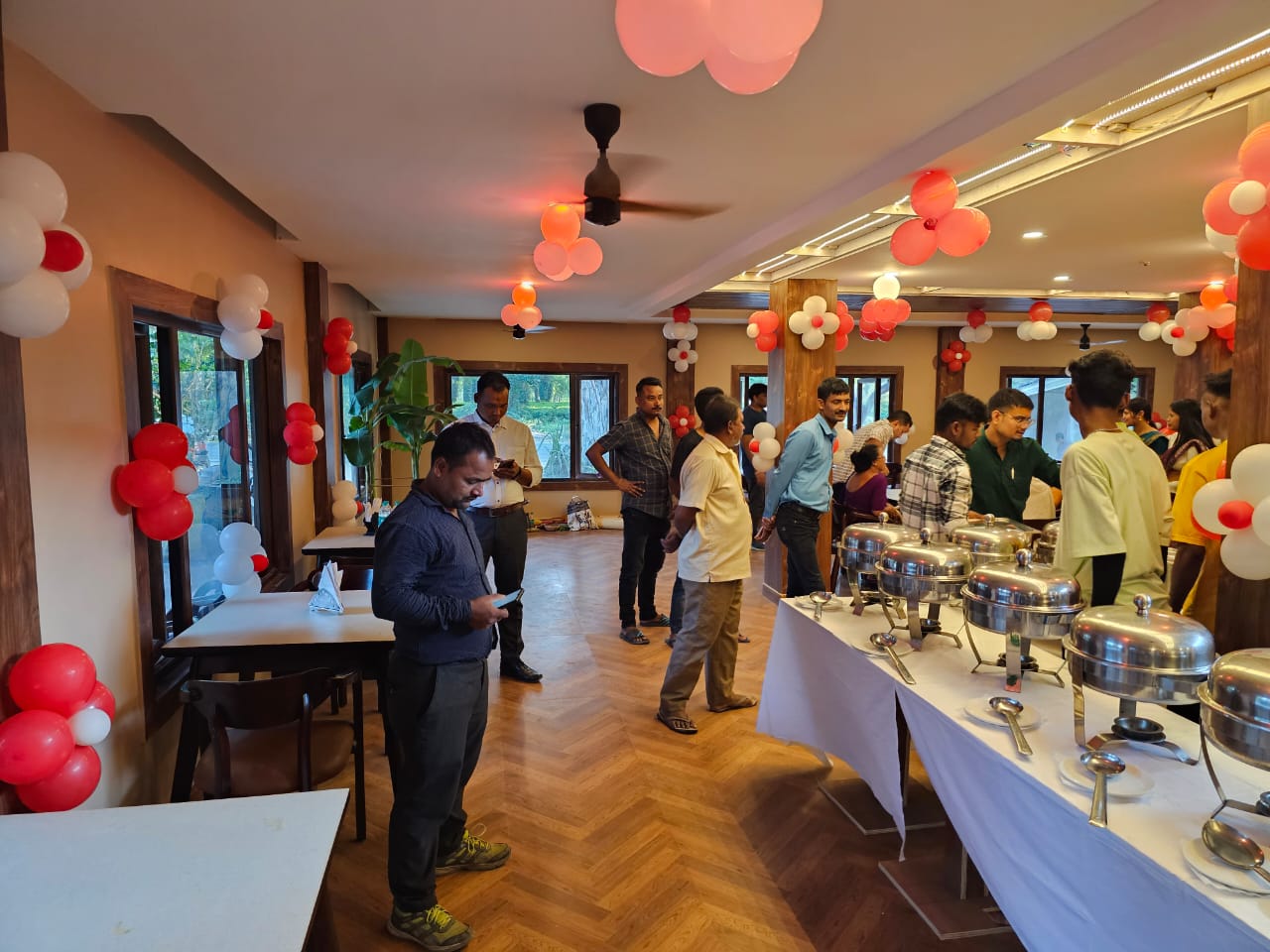 Maihang Restaurant Kaziranga