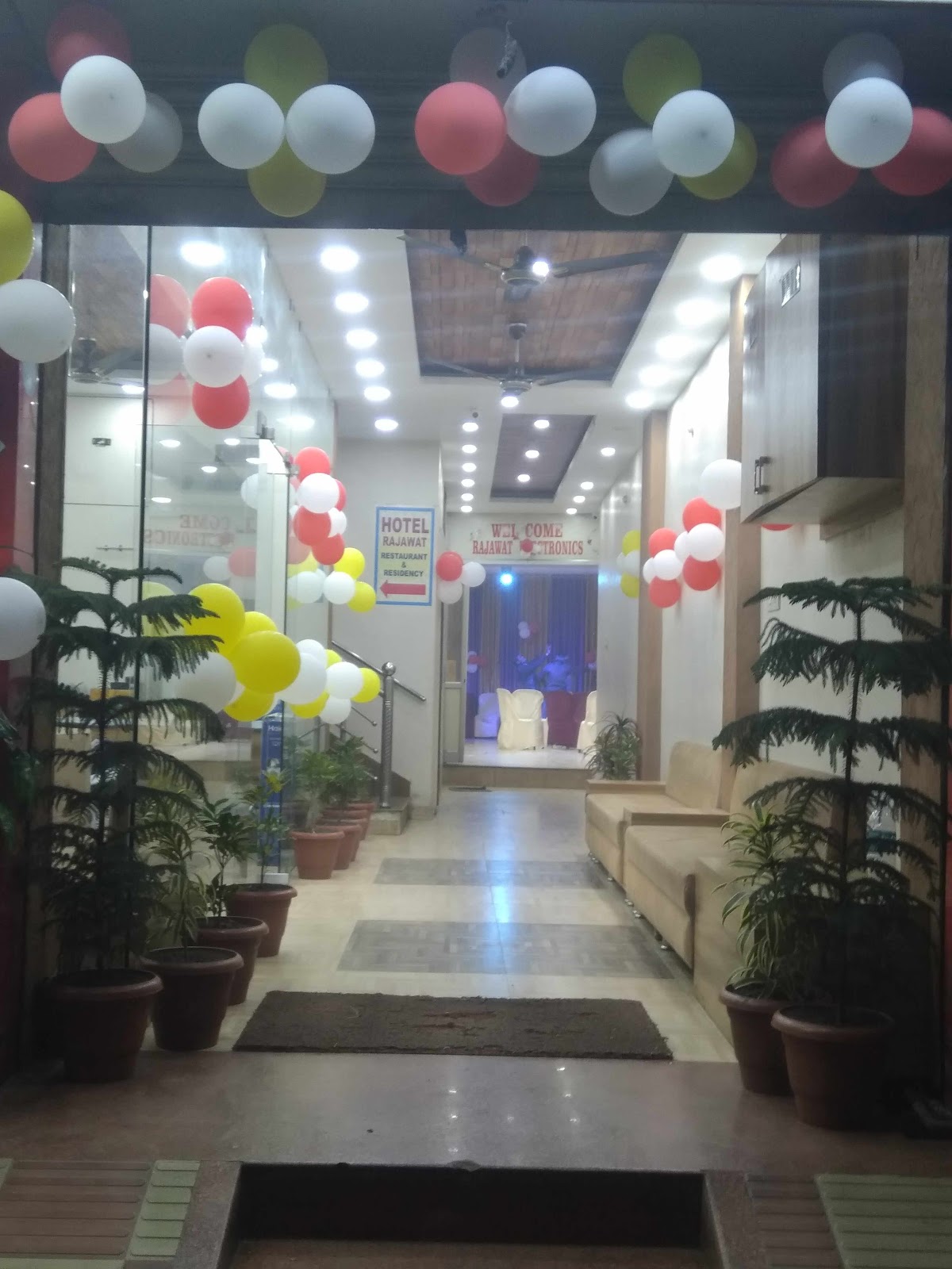 Hotel Rajawat