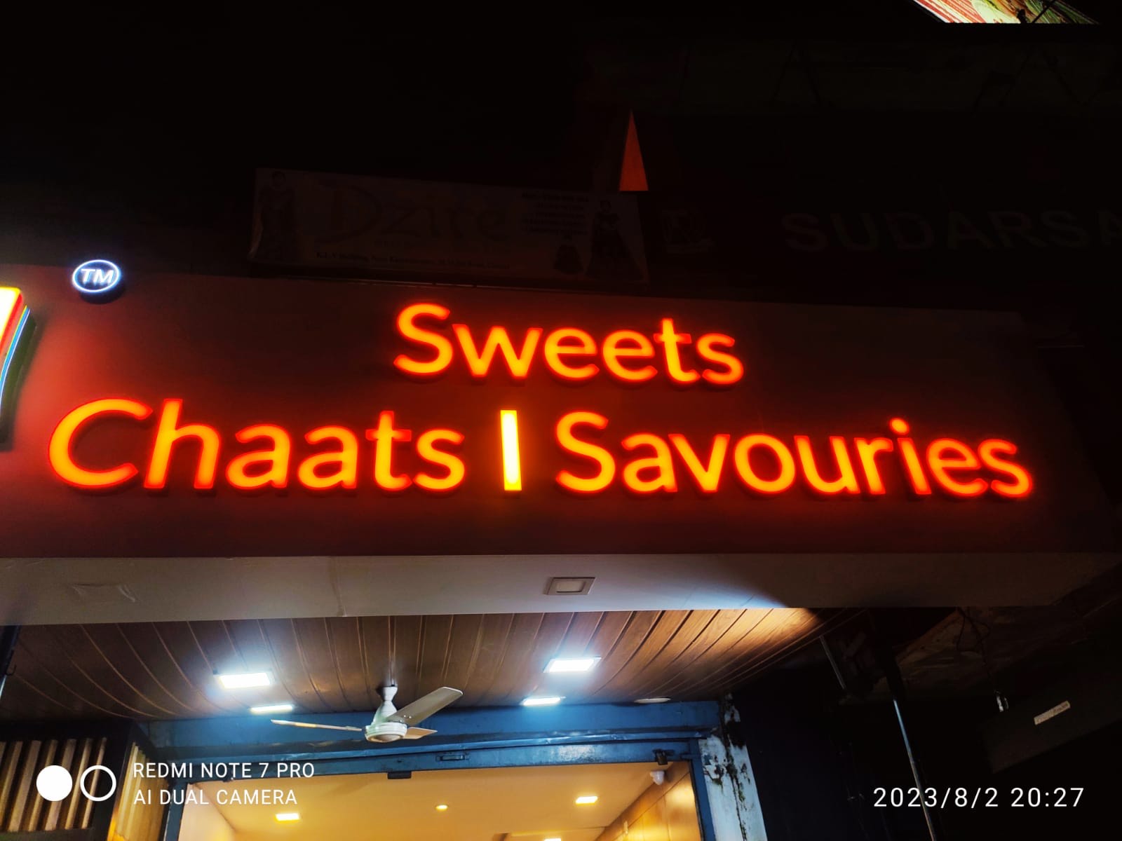 Mistiwala Sweets and Chaats, Palayam