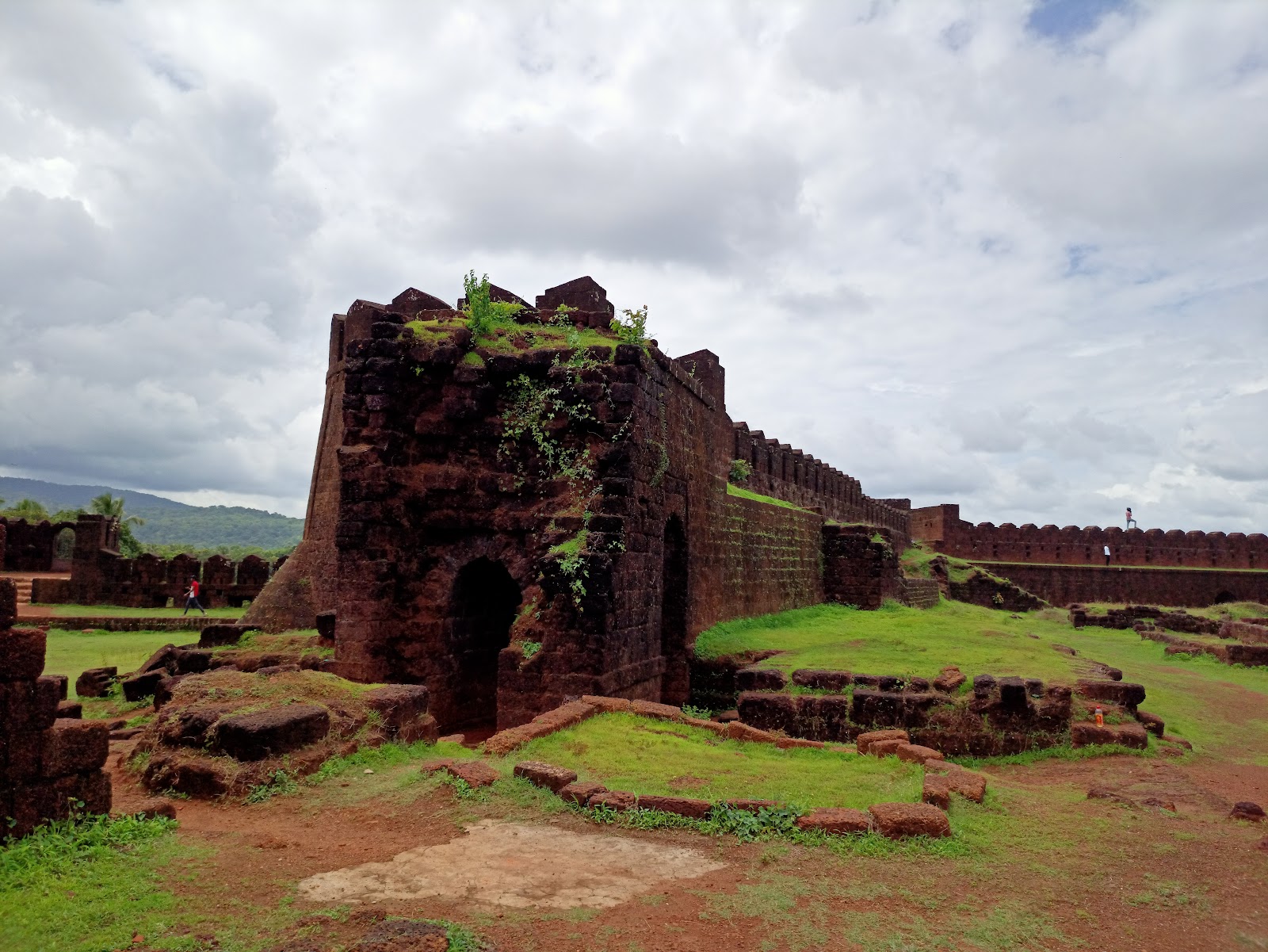 Mirjan Fort