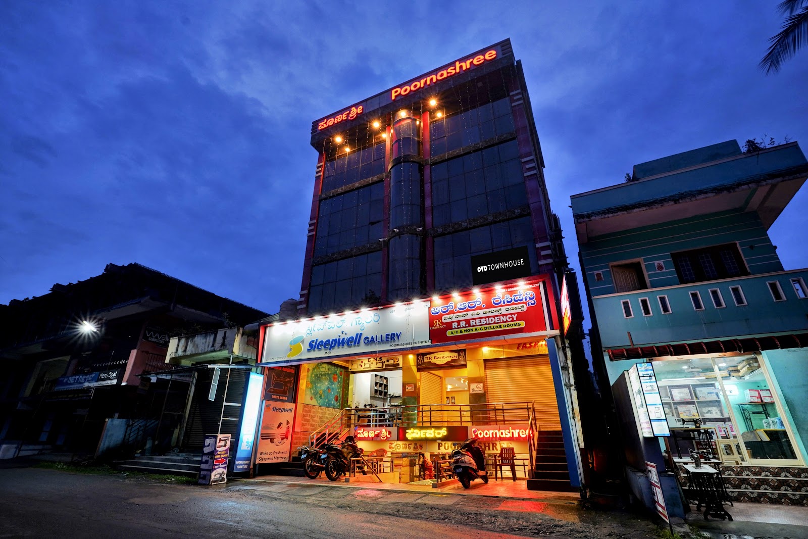 Super Collection O Kushal Nagar Near KSRTC Bus Stand formerly RR Residency