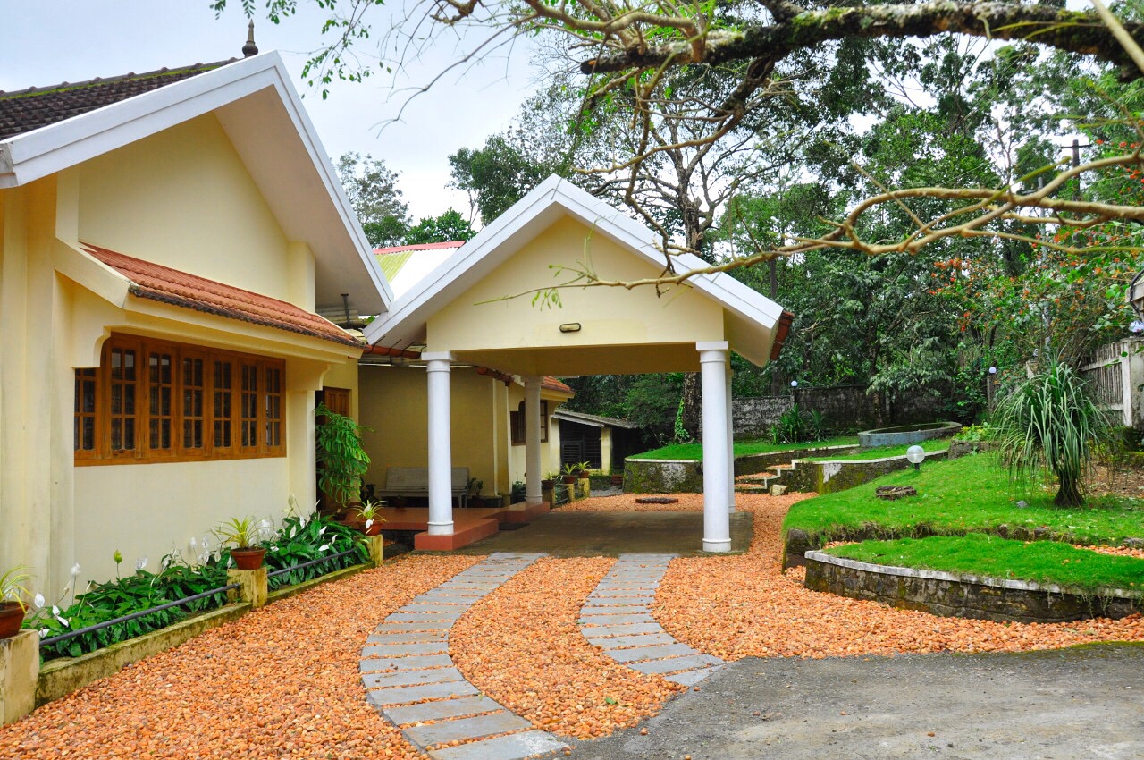 The Woodside - Kuttikanam