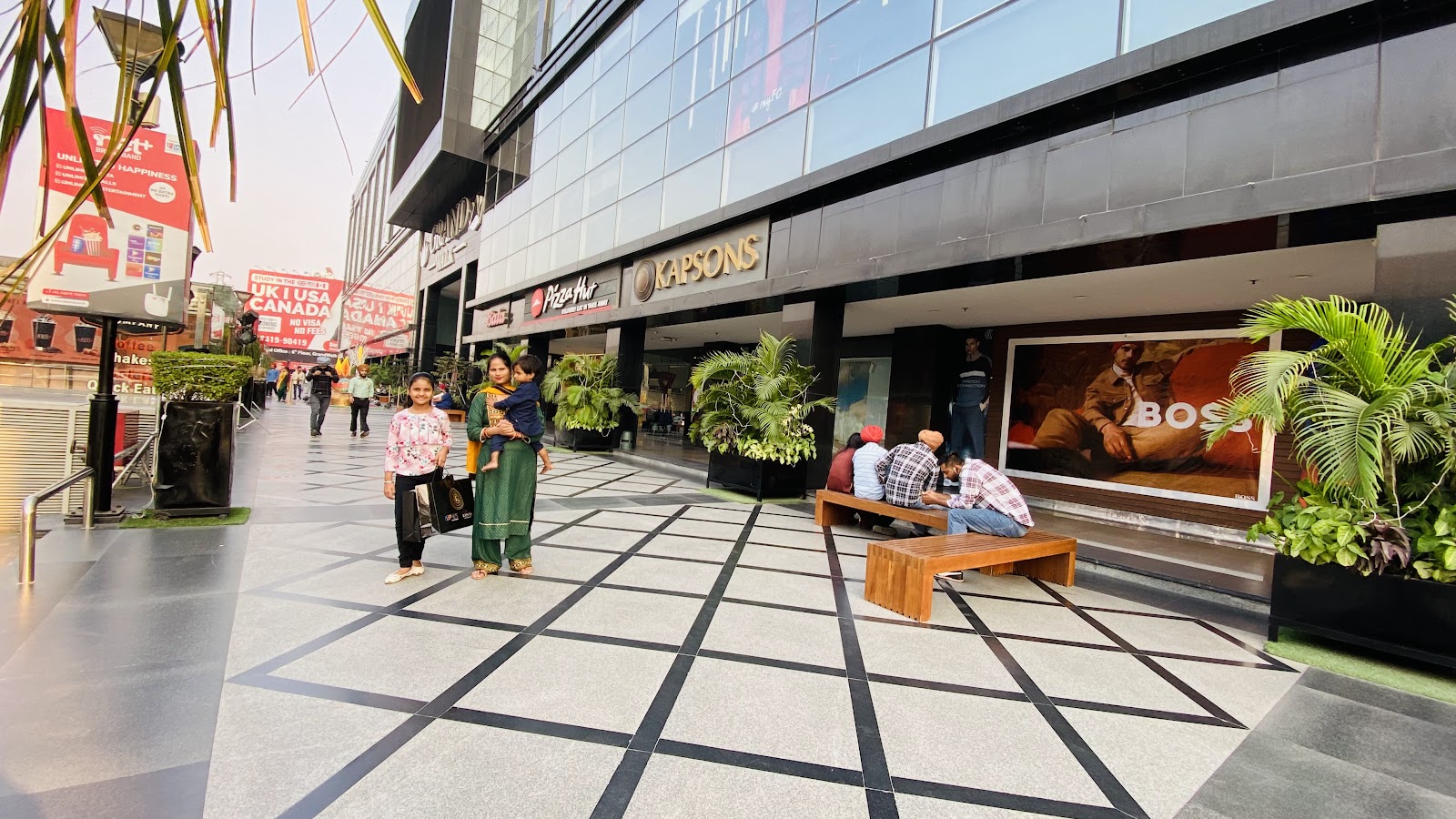 Grand Walk Mall