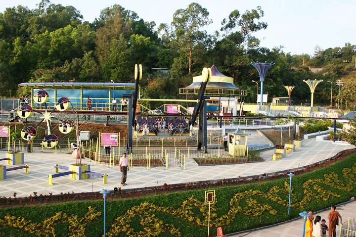 On Wheelz Amusement Park