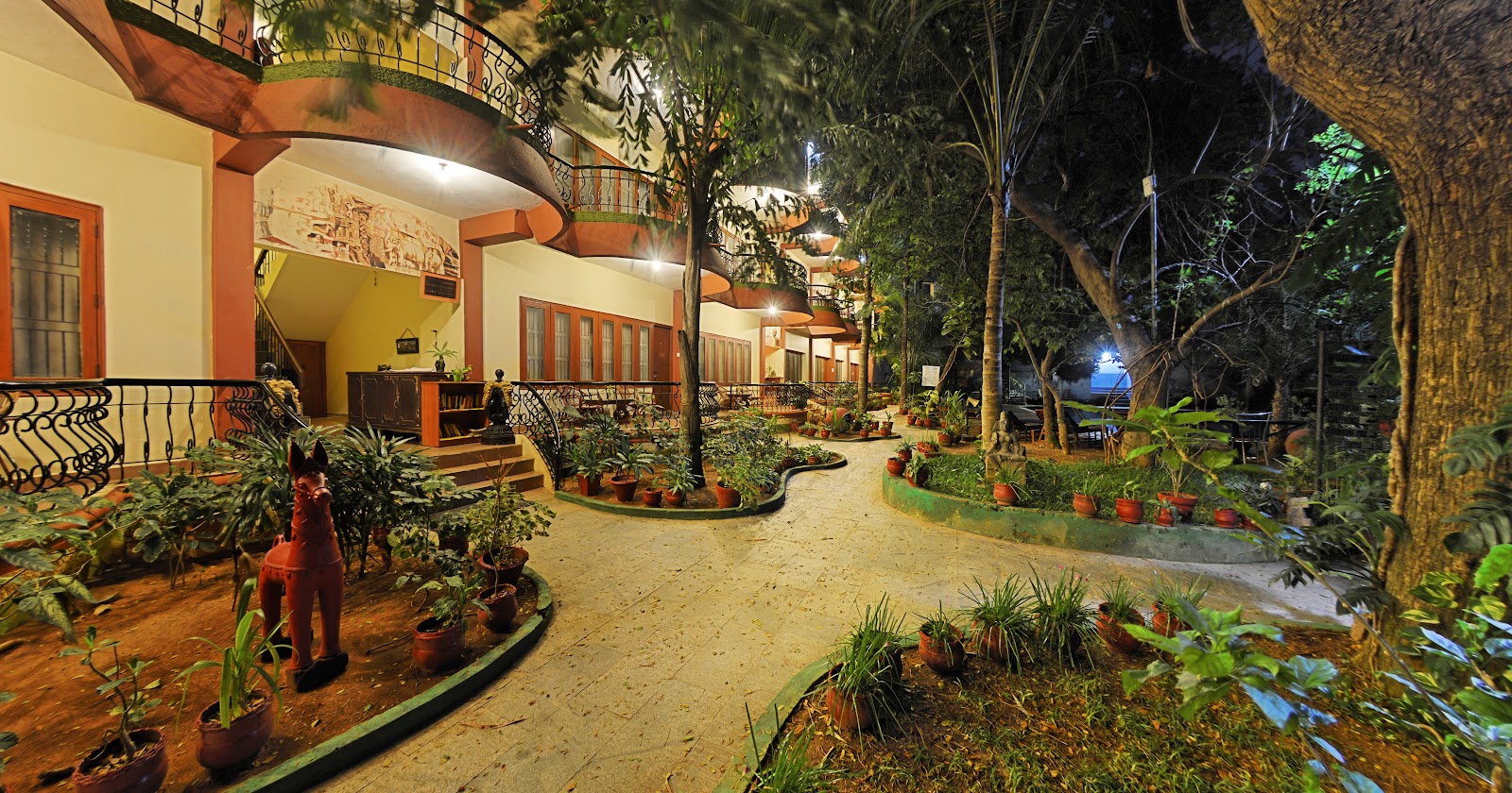 Hotel Mahabs