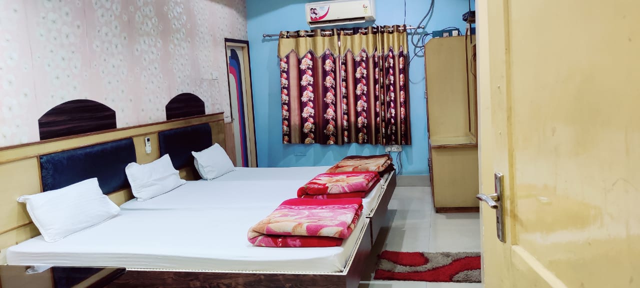 OYO Royal Galaxy Hotel