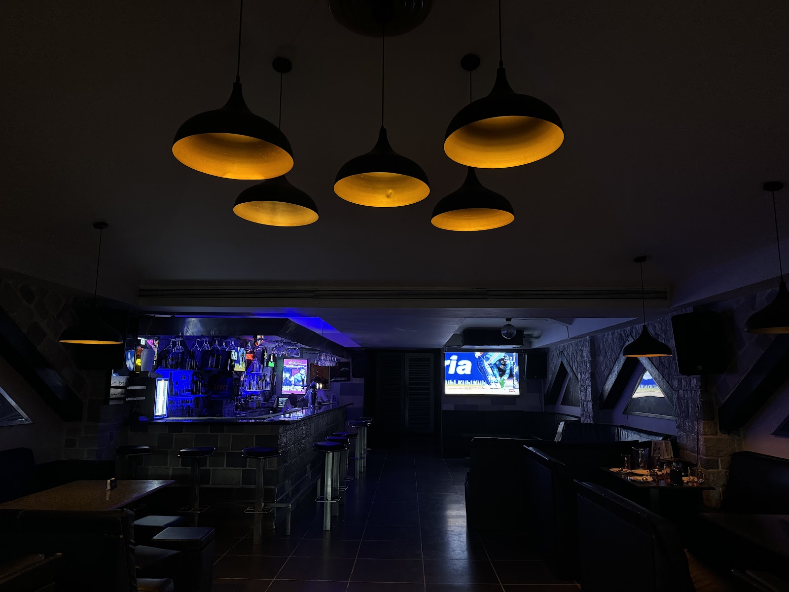 Blue Waters Bar And Restaurant