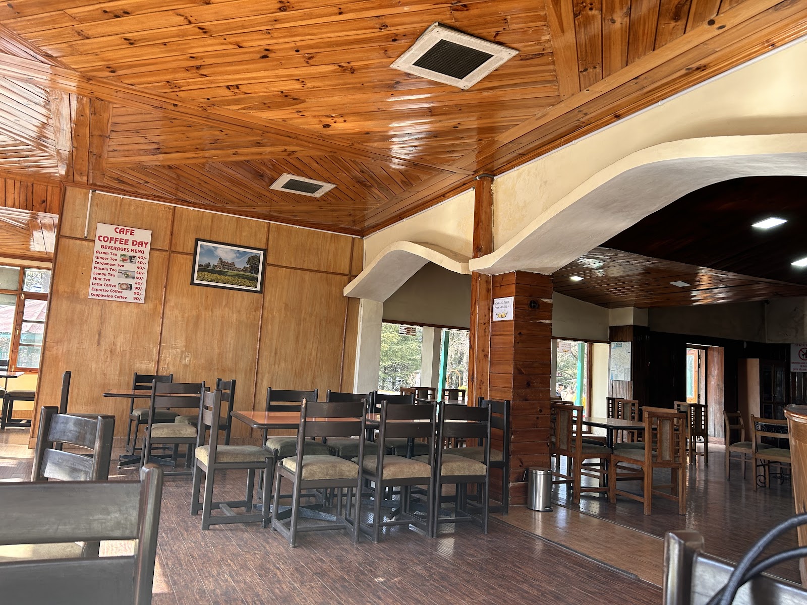 HPTDC Cafe Lalit Kufri