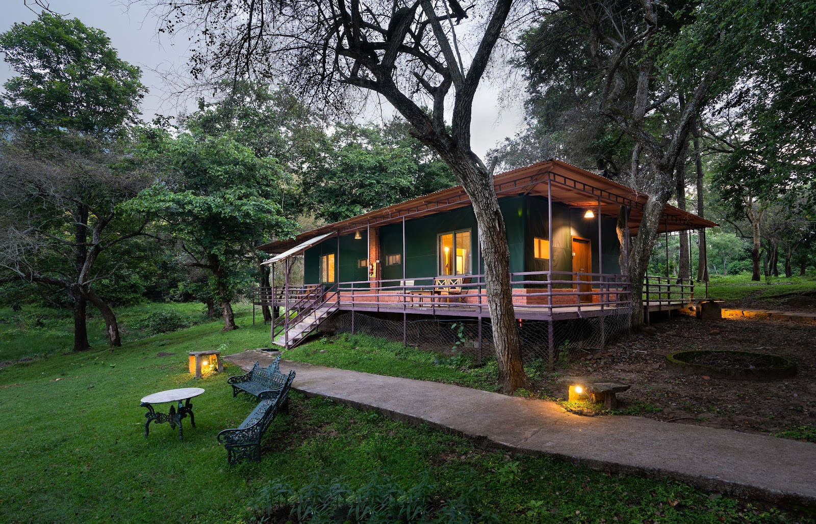 Jungle Hut