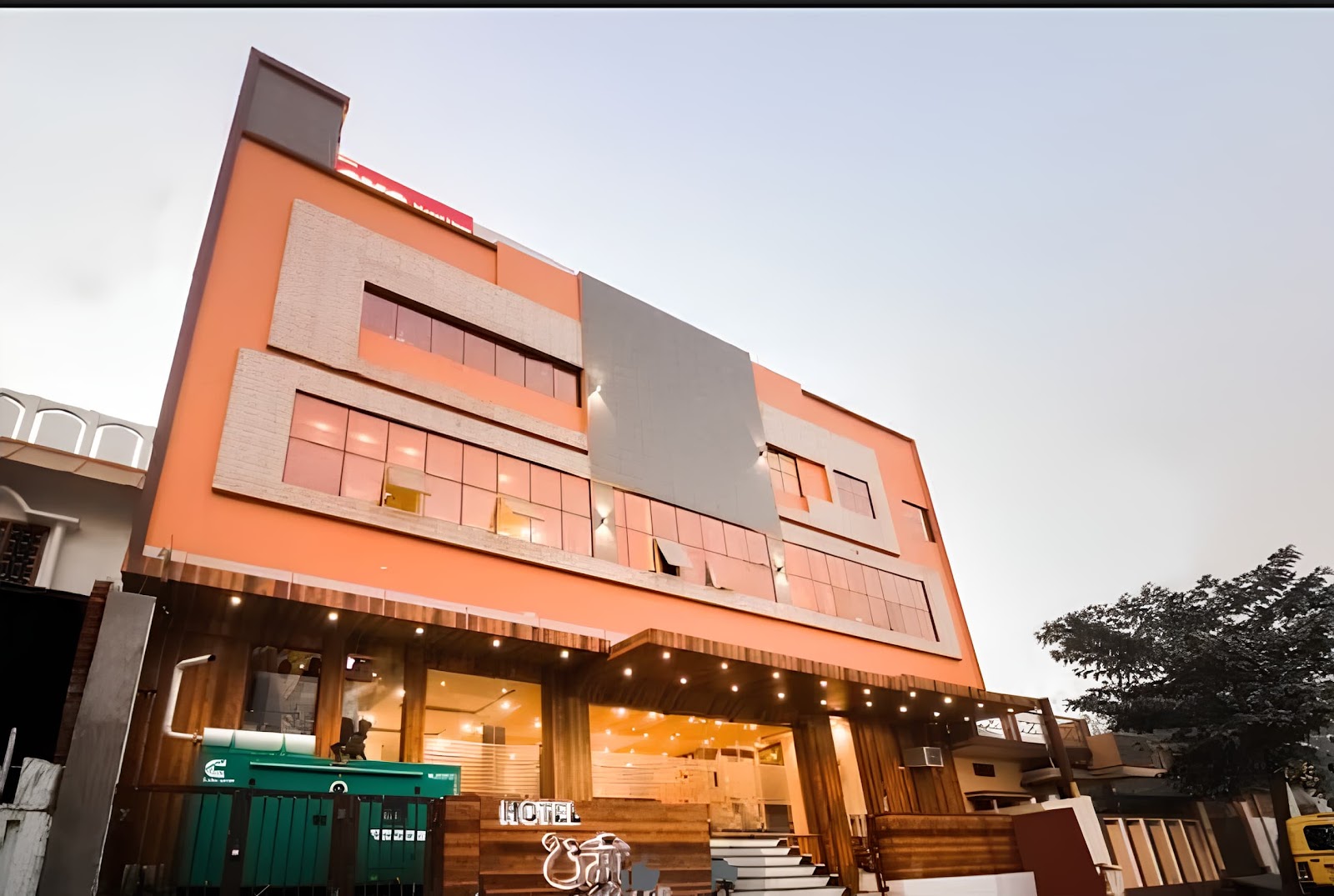 Hotel Uma Palace