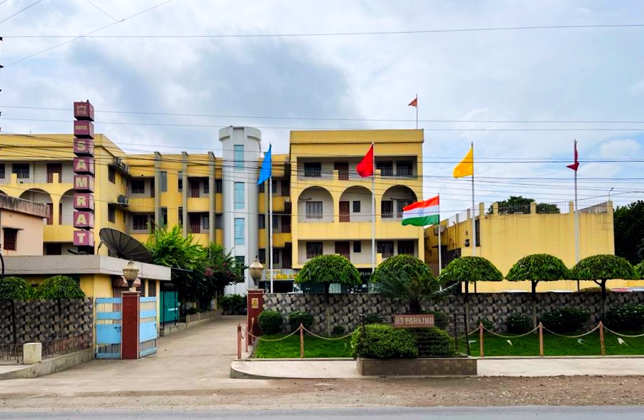 HOTEL SAMRAT