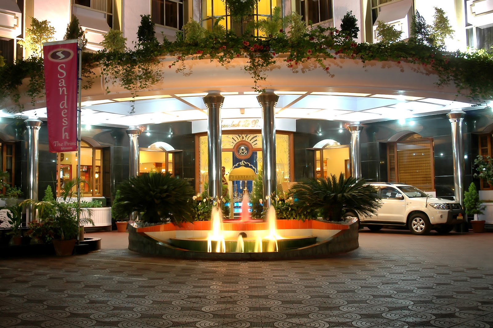 Hotel Sandesh The Prince