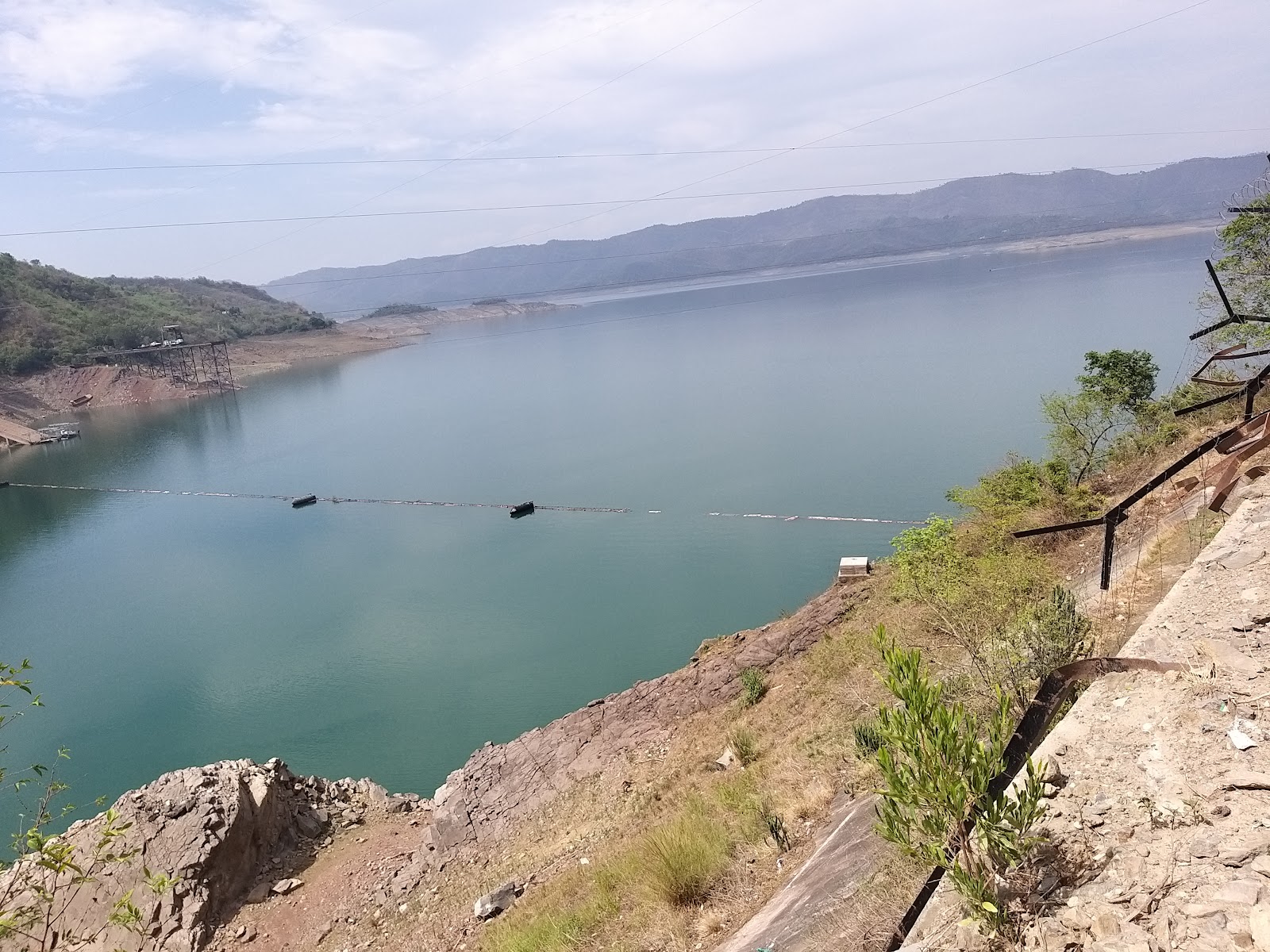 Govind Sagar Lake View Point, Bhakra