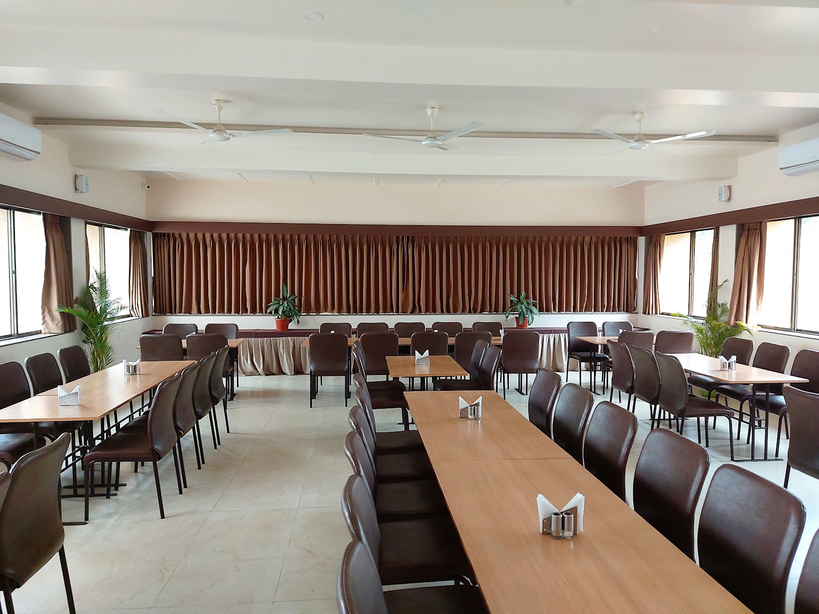 Hotel Radhakrishna